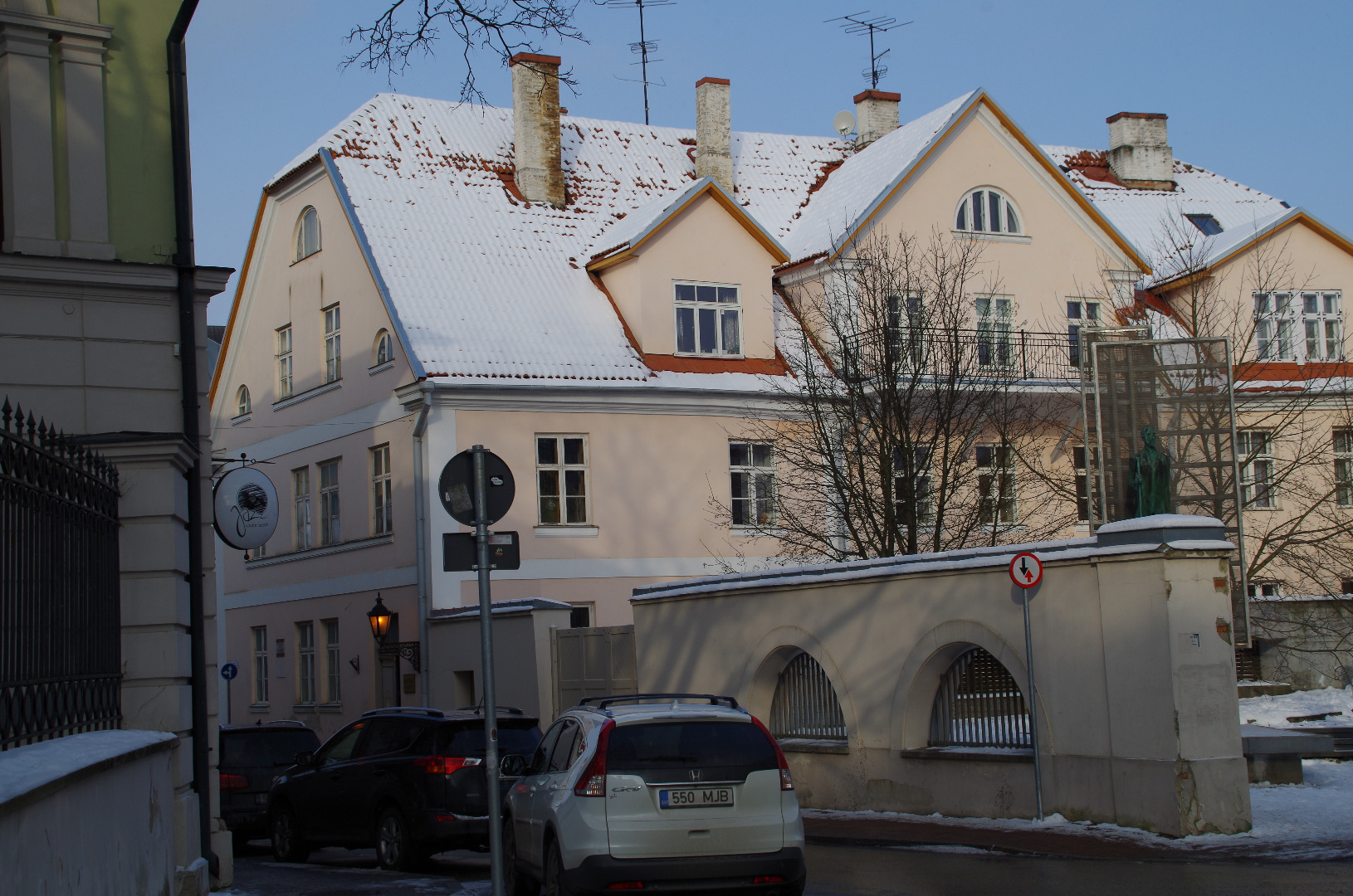 Tartu. The building of the Russian Students Society at the University of Tartu. 25 rephoto