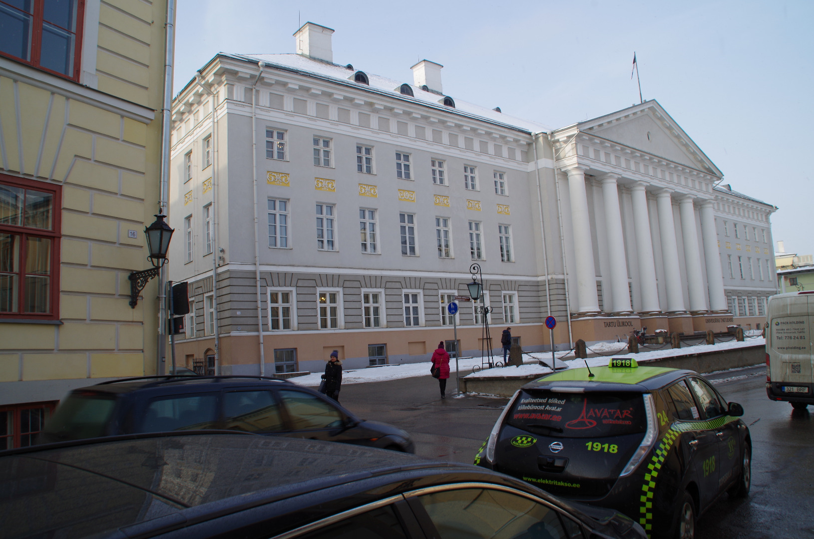 Tartu. Reconstruction of the main building of the University of Tartu after the fire rephoto