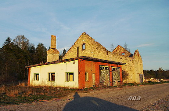 Vintage factory of the Manor of Avandus Lääne-Viru county Väike-Maarja municipality rephoto