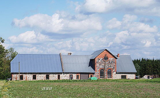 Storm Manor Wine Factory rephoto