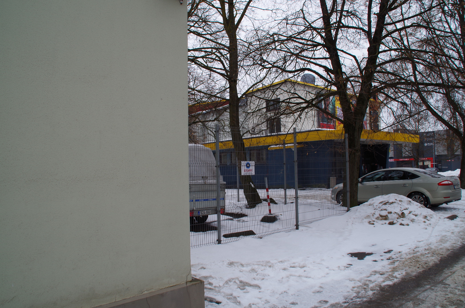 Building a cinema screen. Tartu, 1961. rephoto