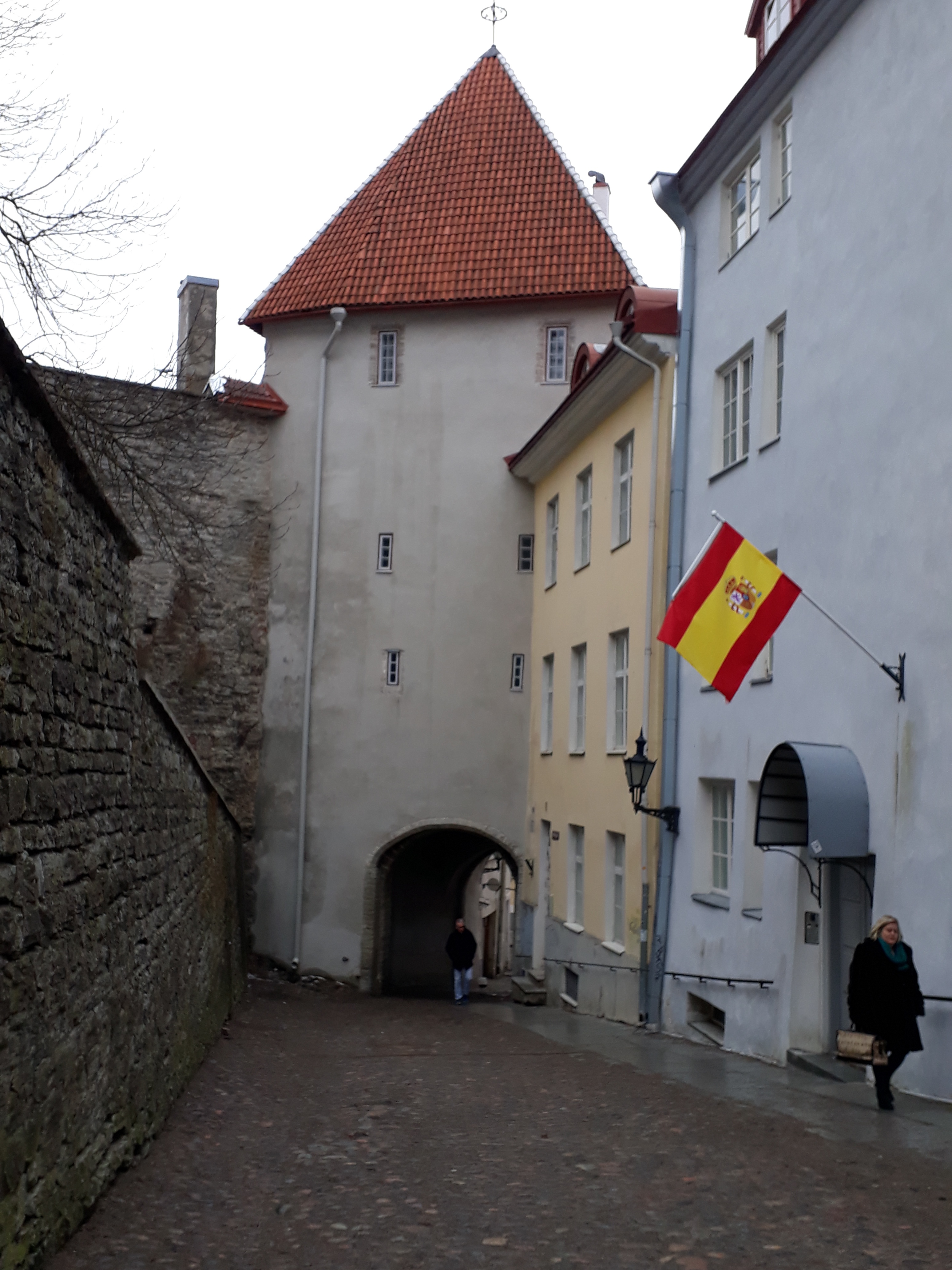 Tallinn, Pika jala värav, vaade Pika jala poole. rephoto
