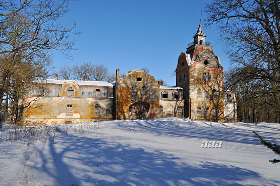 Estonia : Country Castle rephoto