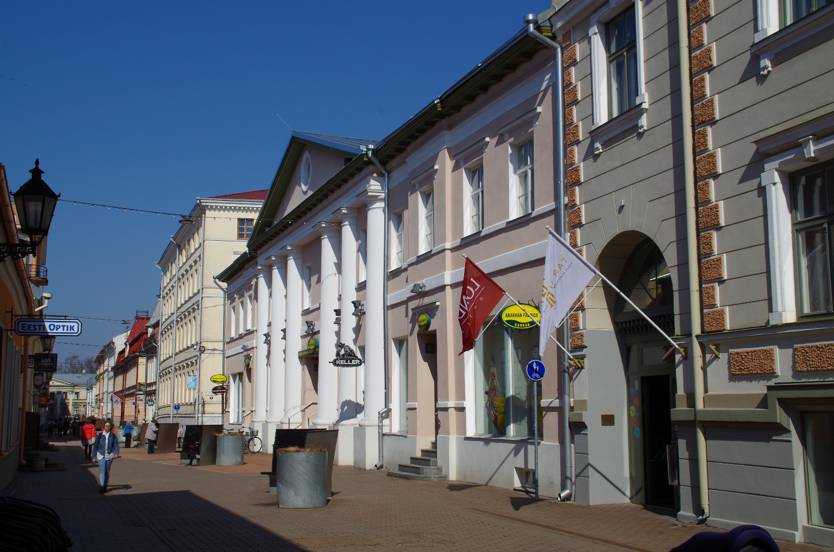 Rüütli 11.  Tartu, 1998. Foto Aldo Luud. rephoto