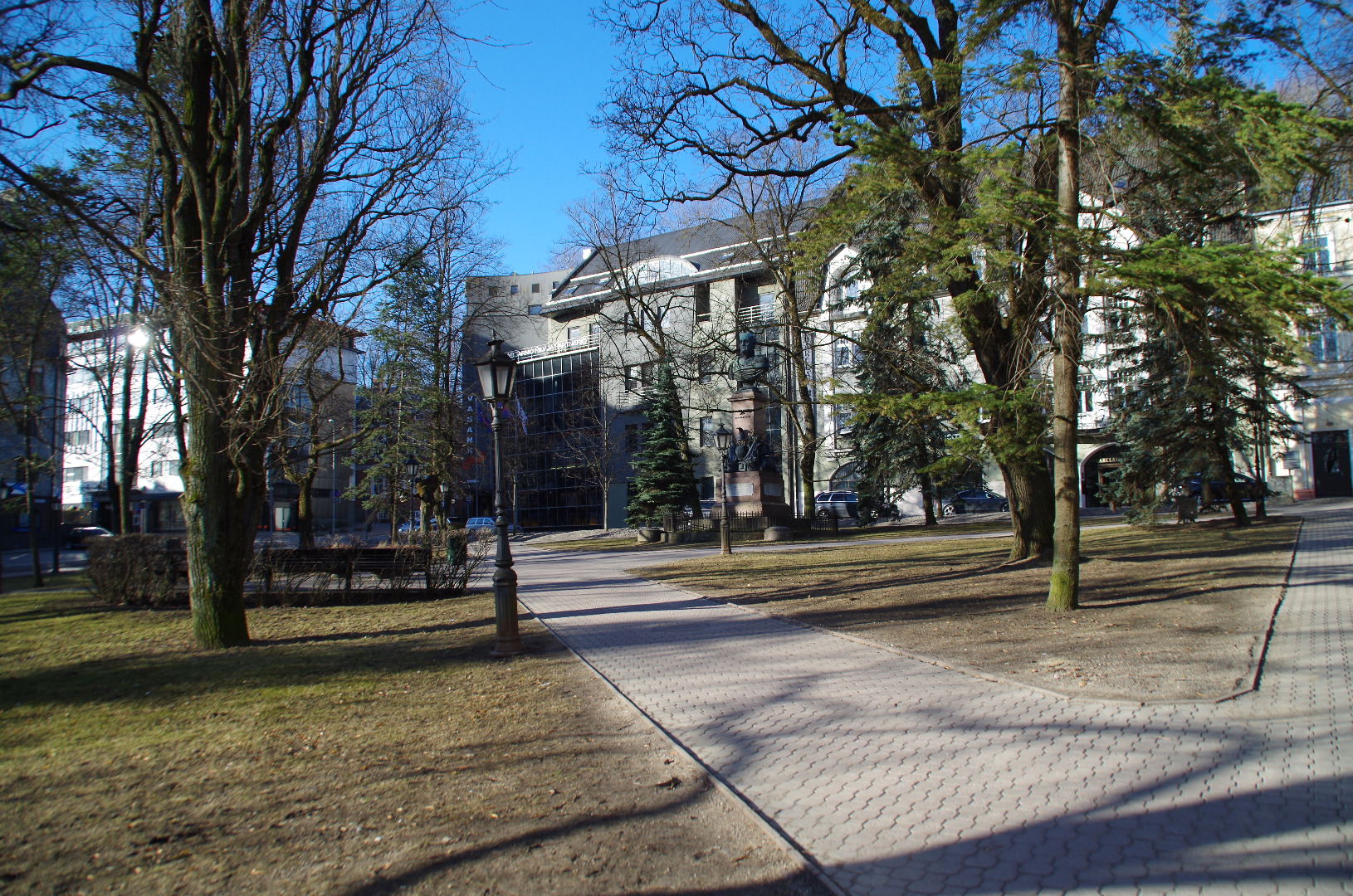 Tartu linnavaade. Barclay de Tolly plats. 20. sajandi algus. rephoto