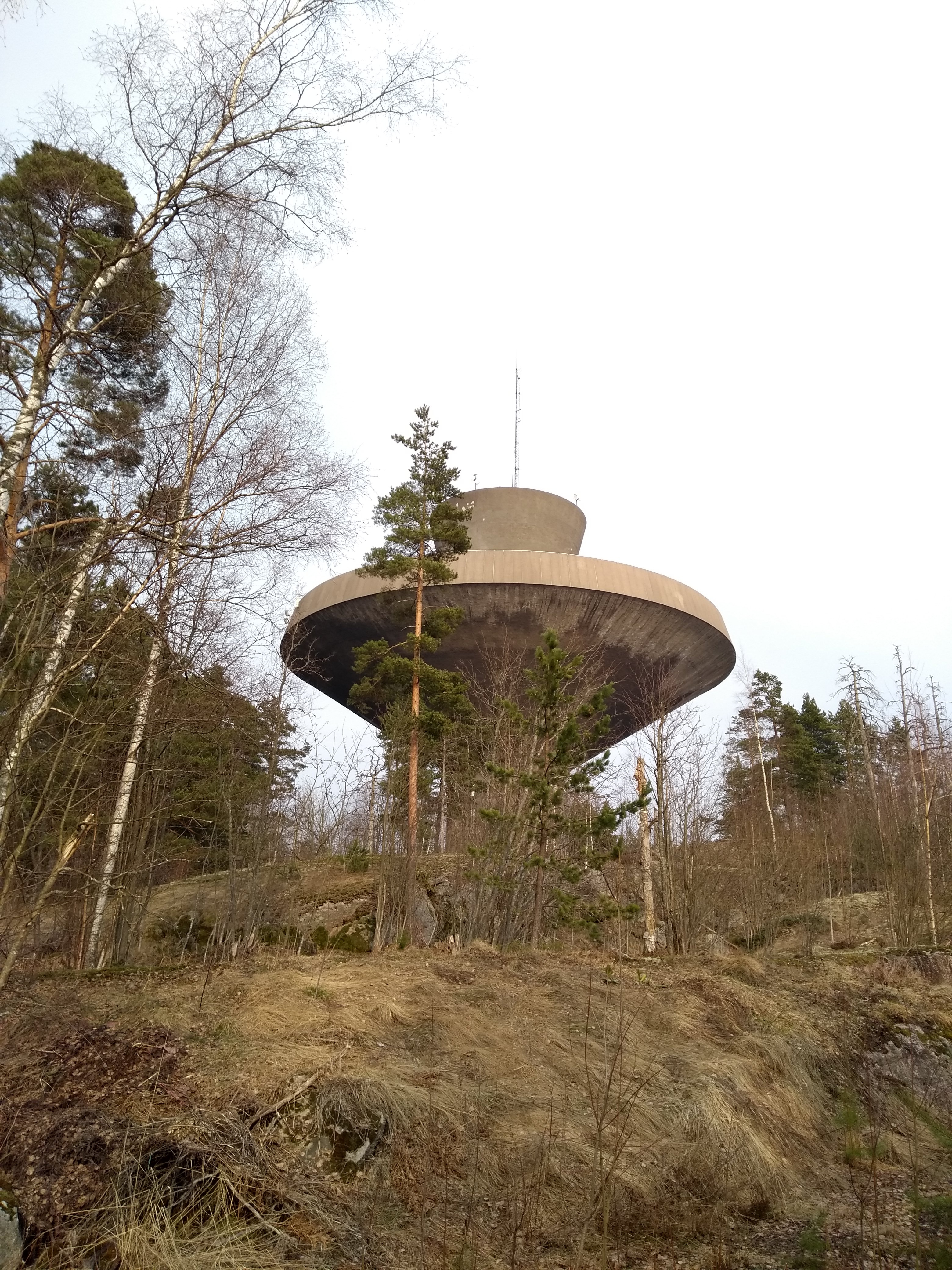 The water tower of the sandwich. rephoto
