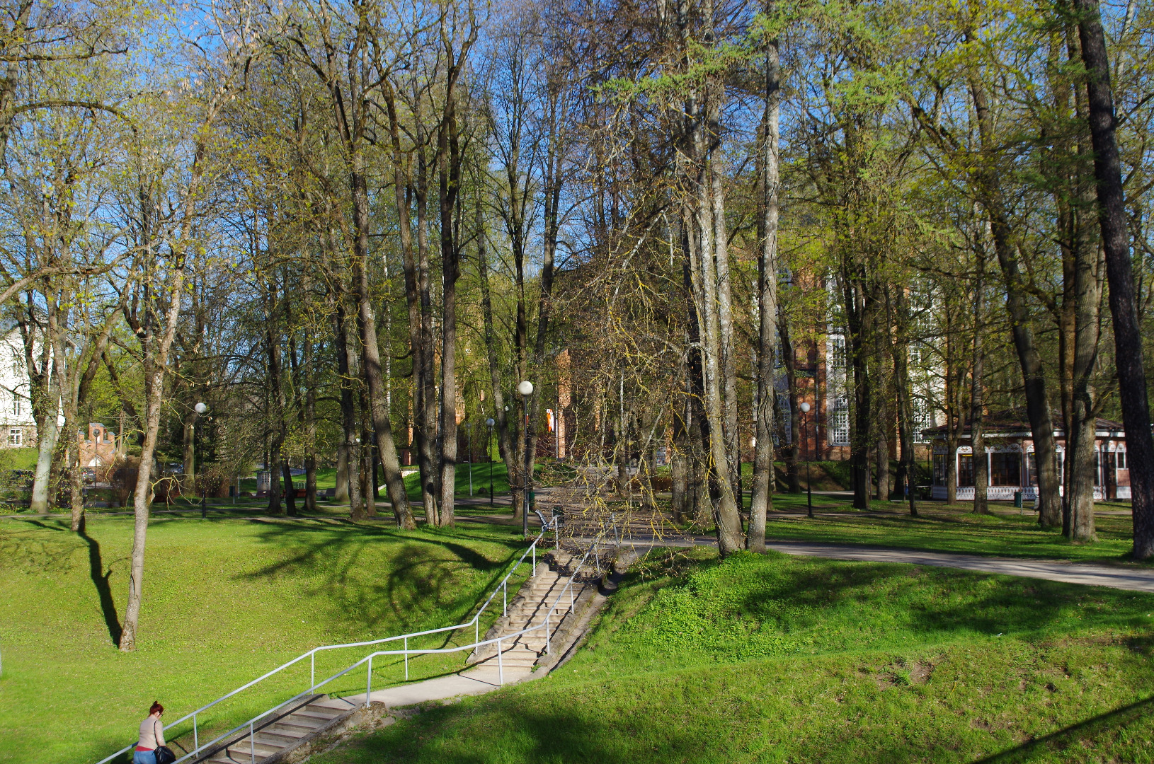 Ruins of Tartu Toomkirik (University Library) from Lossi Street rephoto