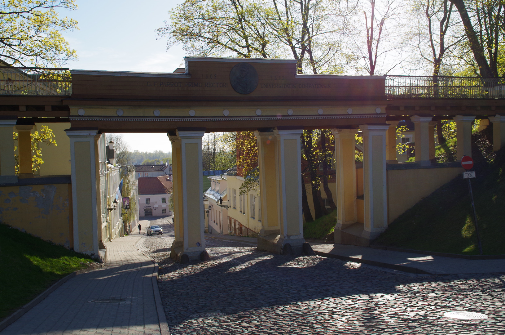Inglisild Toomemäel. Taga Lossi t ja kesklinn. Tartu, 1974. rephoto