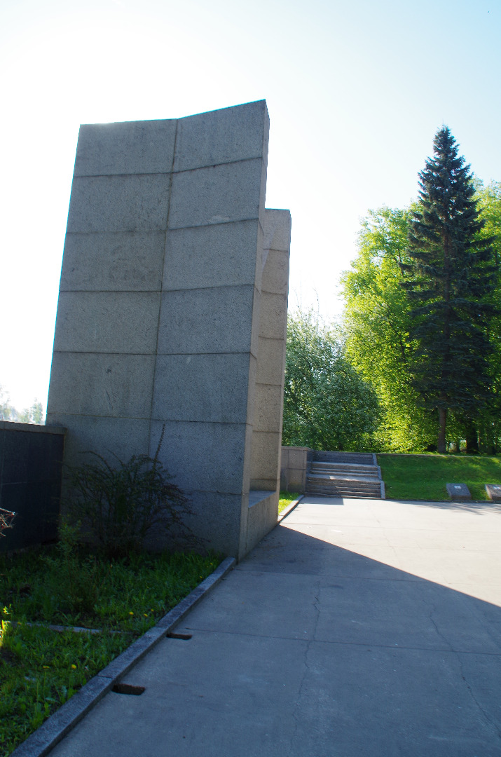 Punaarmeelaste ausammas Tartus Raadi pargis rephoto