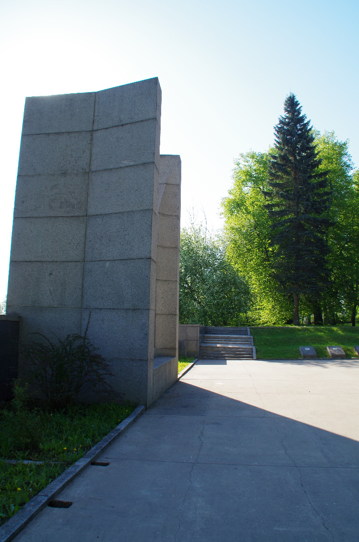 Punaarmeelaste ausammas Tartus Raadi pargis rephoto