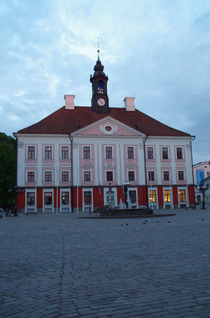 Tartu Raekoda, view. Architect Johann Heinrich Bartholomäus Walter rephoto