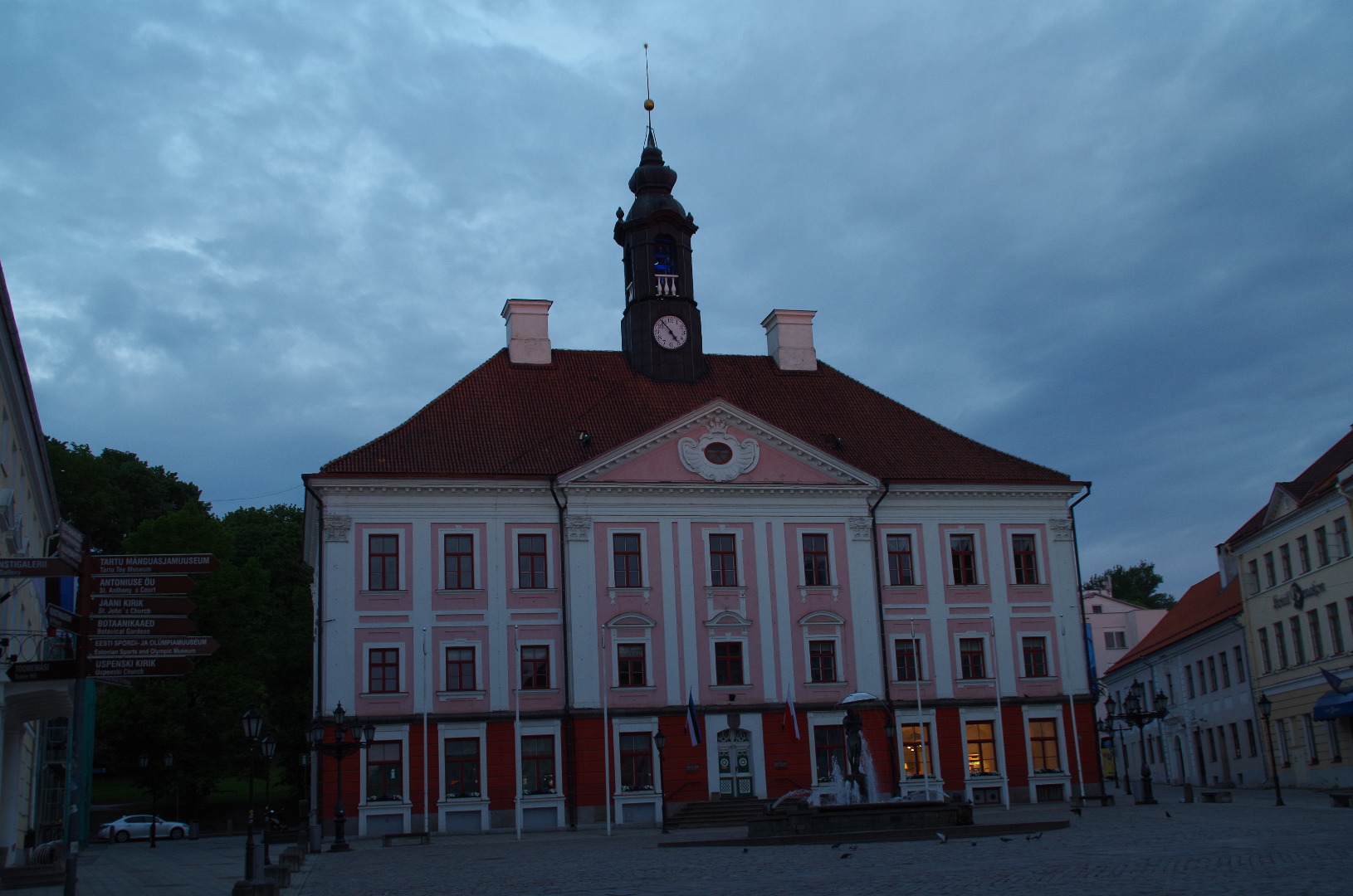 Tartu Raekoja Square and Raekoja, 1930. Photo o. Haidak. rephoto