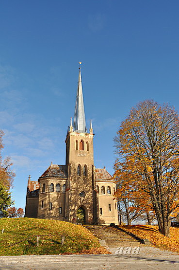 Rõngu Miikaeli kirik, vaade loodest. Arhitekt Rudolf von Engelhardt (rekonstruktsioon) rephoto