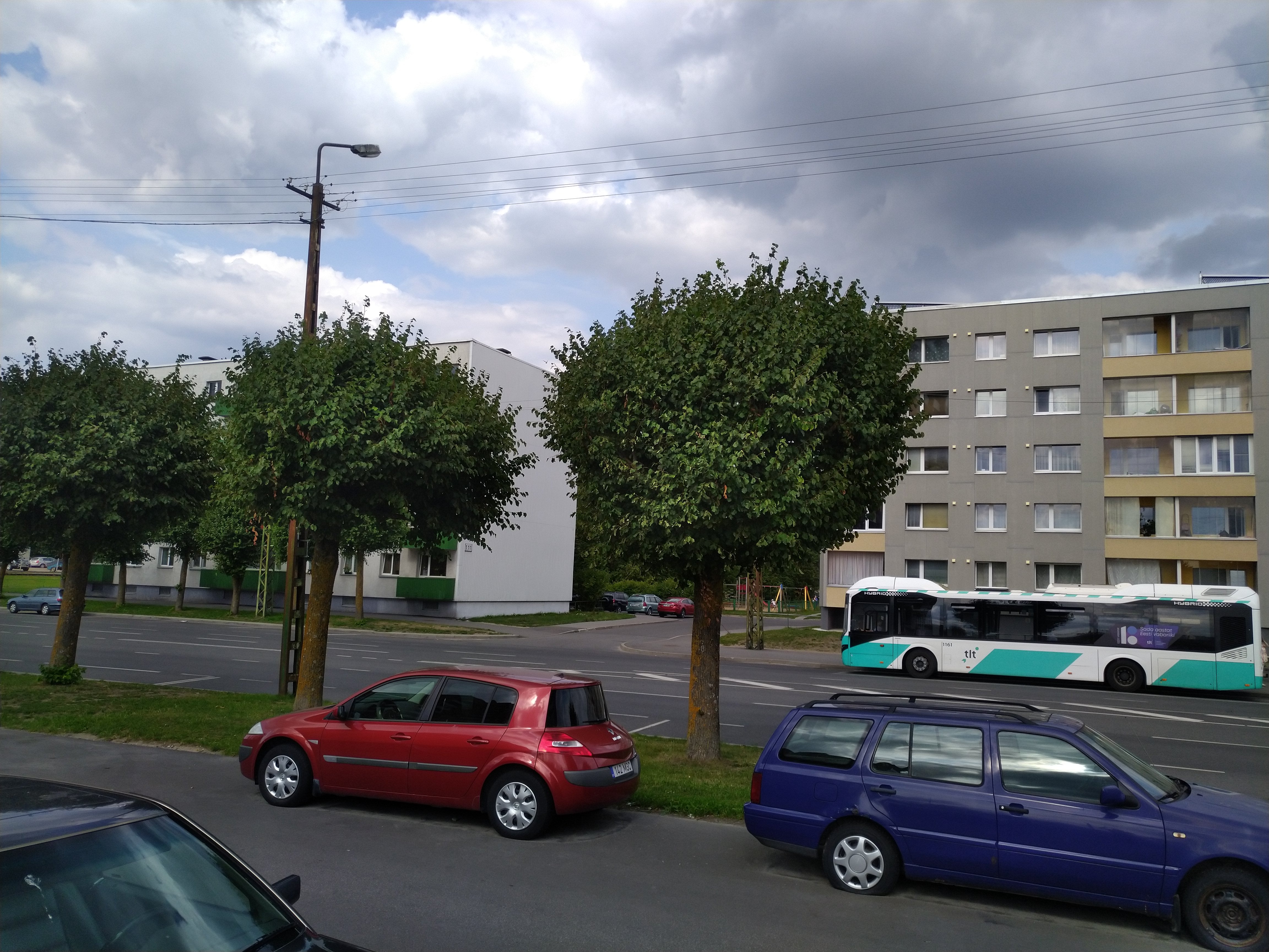 Väike-Õismäe, viiekorruselised elamud ehitamisel rephoto