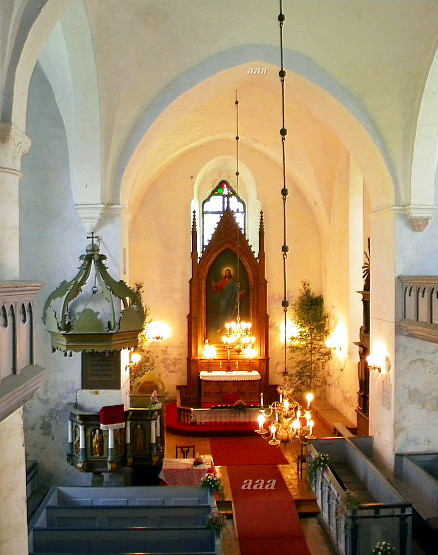 Dog Mary Magdaleena's inner view of the church. rephoto