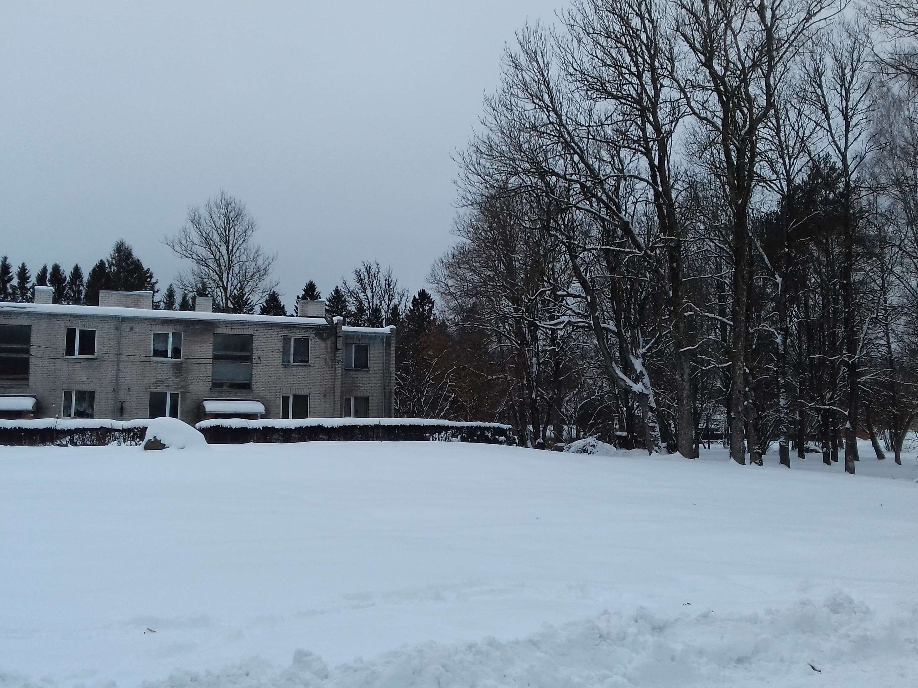 Location and adjacent building of Taebla Manor rephoto