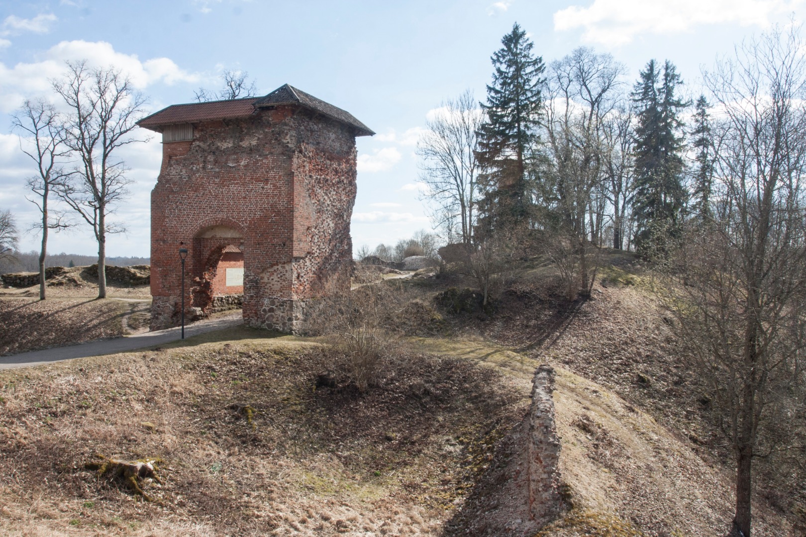 View of winter ruins of Viljandi Order, photo postcard rephoto