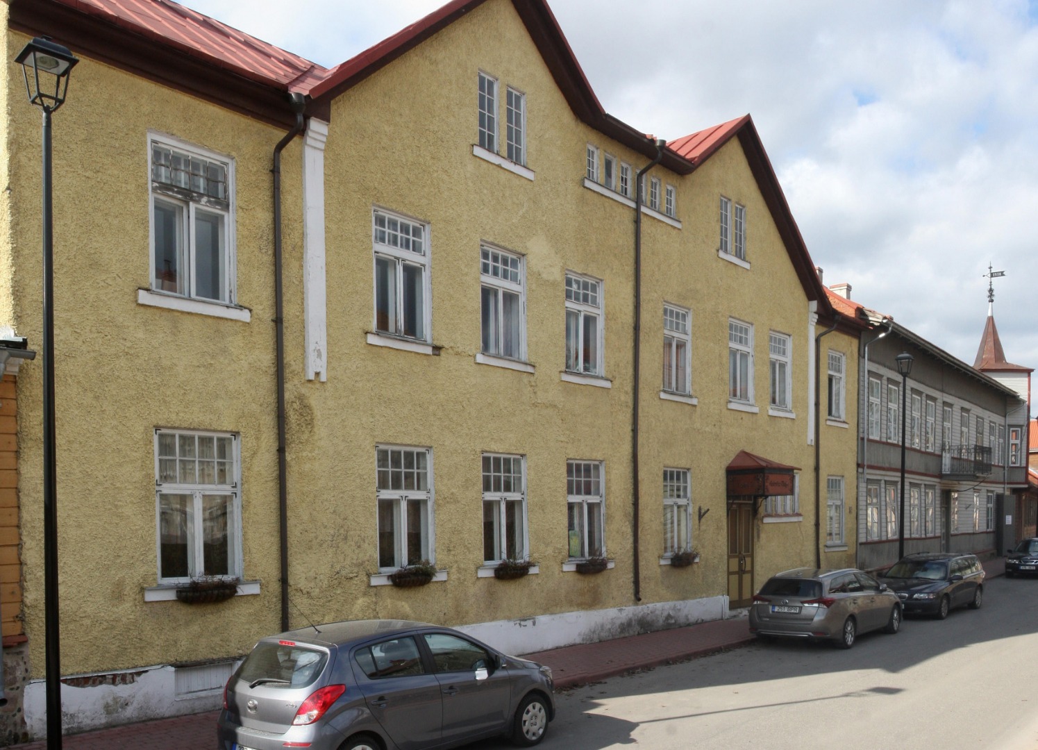 foto, Viljandi, Sprohge hotell (Lossi tn 7), u 1915, foto J. Riet rephoto
