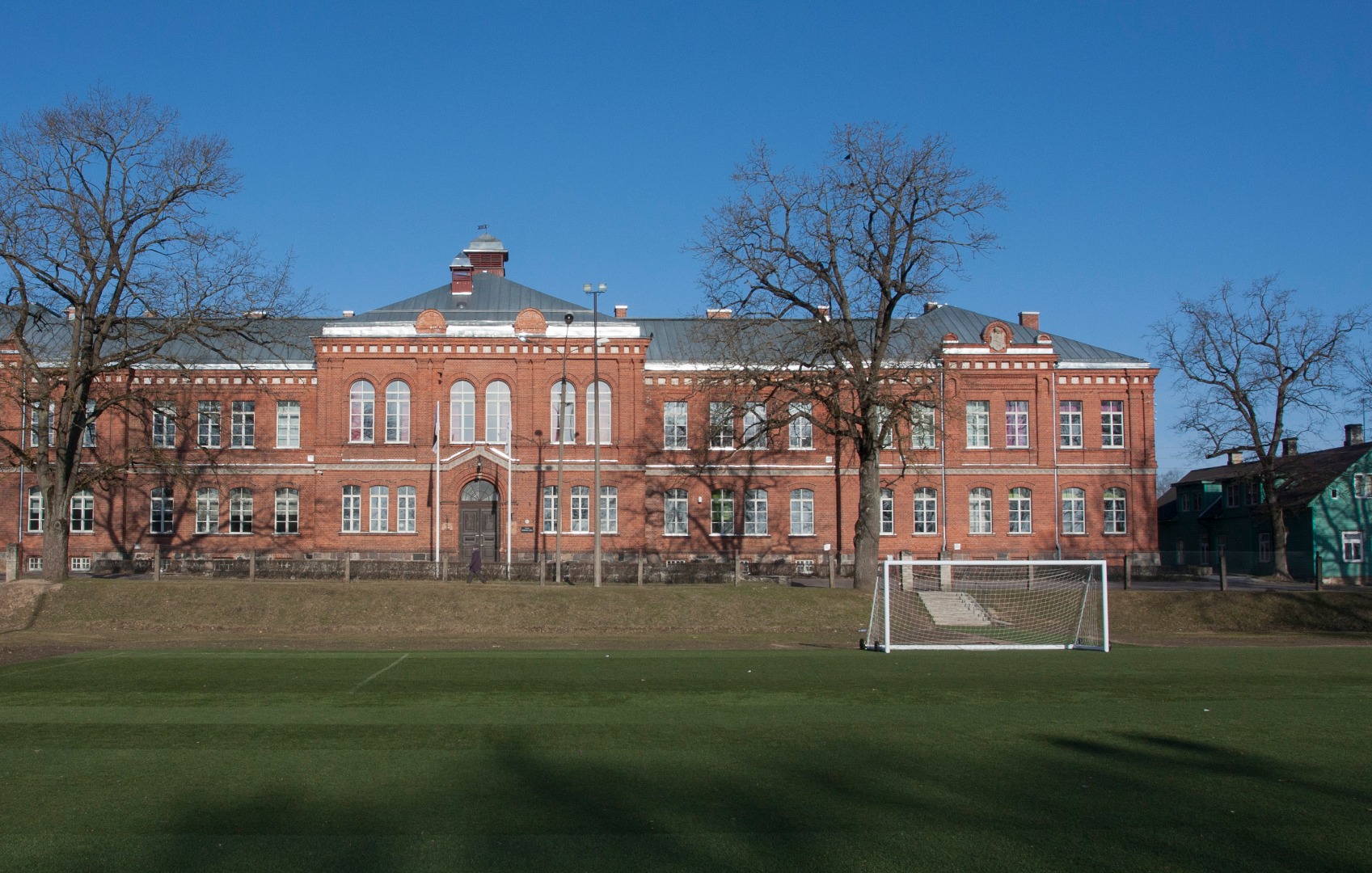 Viljandi Secondary School, front page rephoto