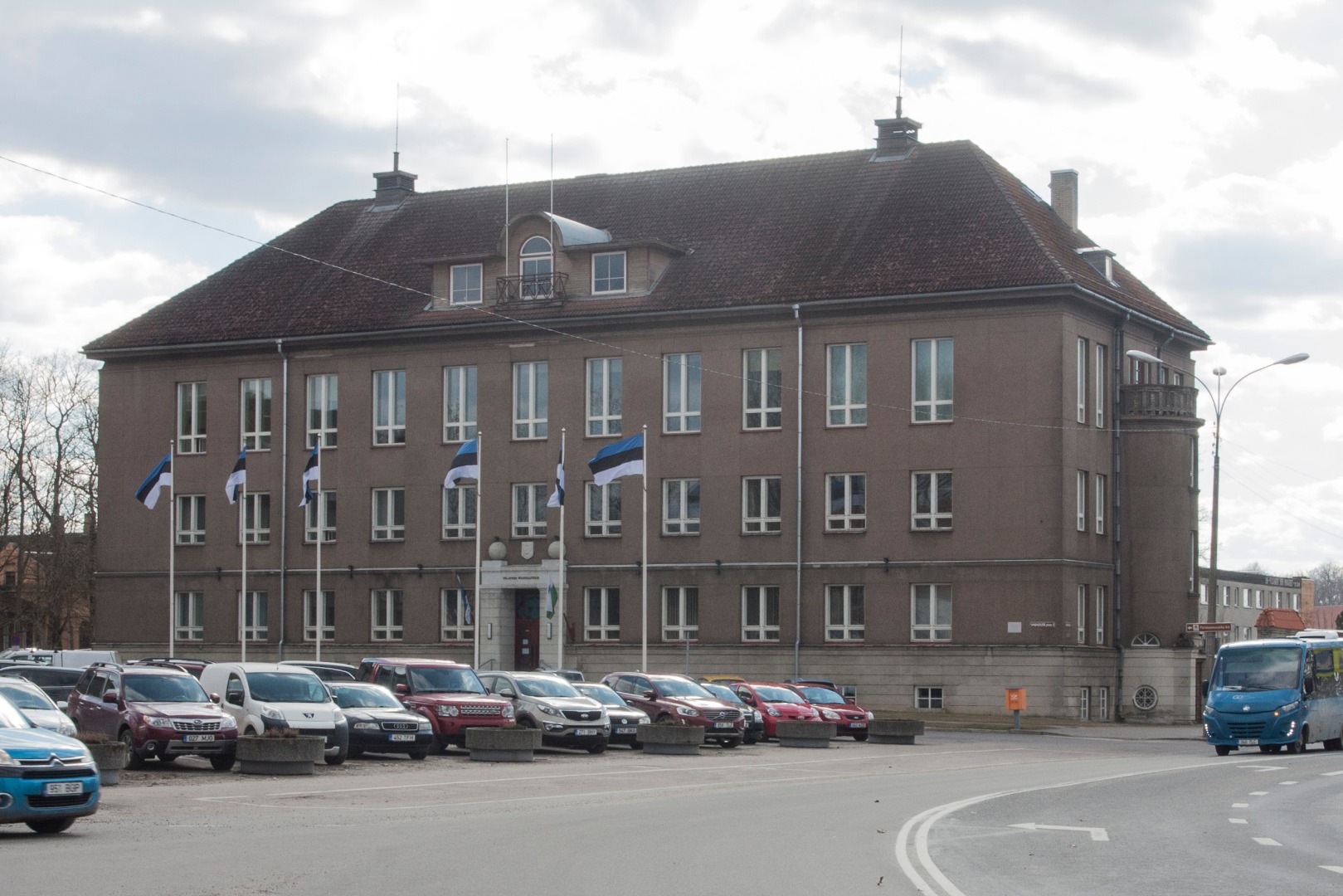 Building of the Viljandi Department of Eesti Pank, view of the building. Architect Karl Burman rephoto