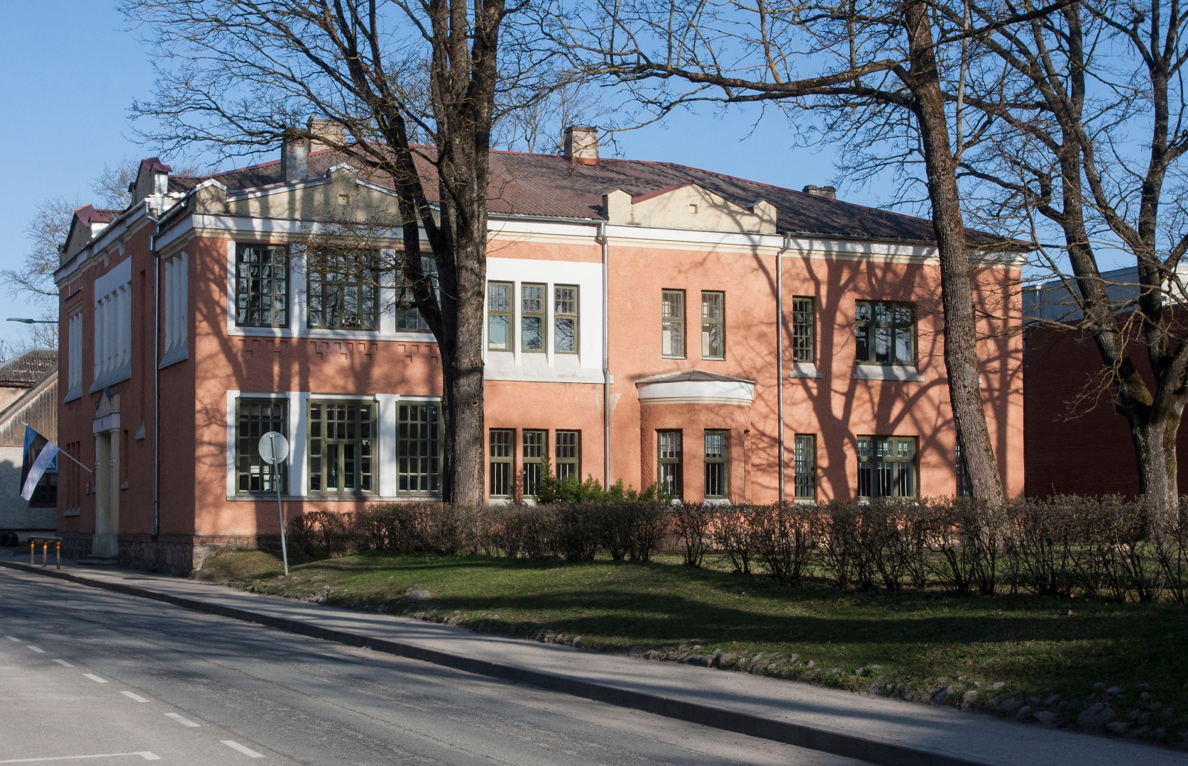 trükipostkaart Viljandi, Saksa progümnaasium u 1910, kirjastaja E.Ring, see kool siin 1907-1923, Jakobsoni tn 47c, 1990-st huvikool rephoto