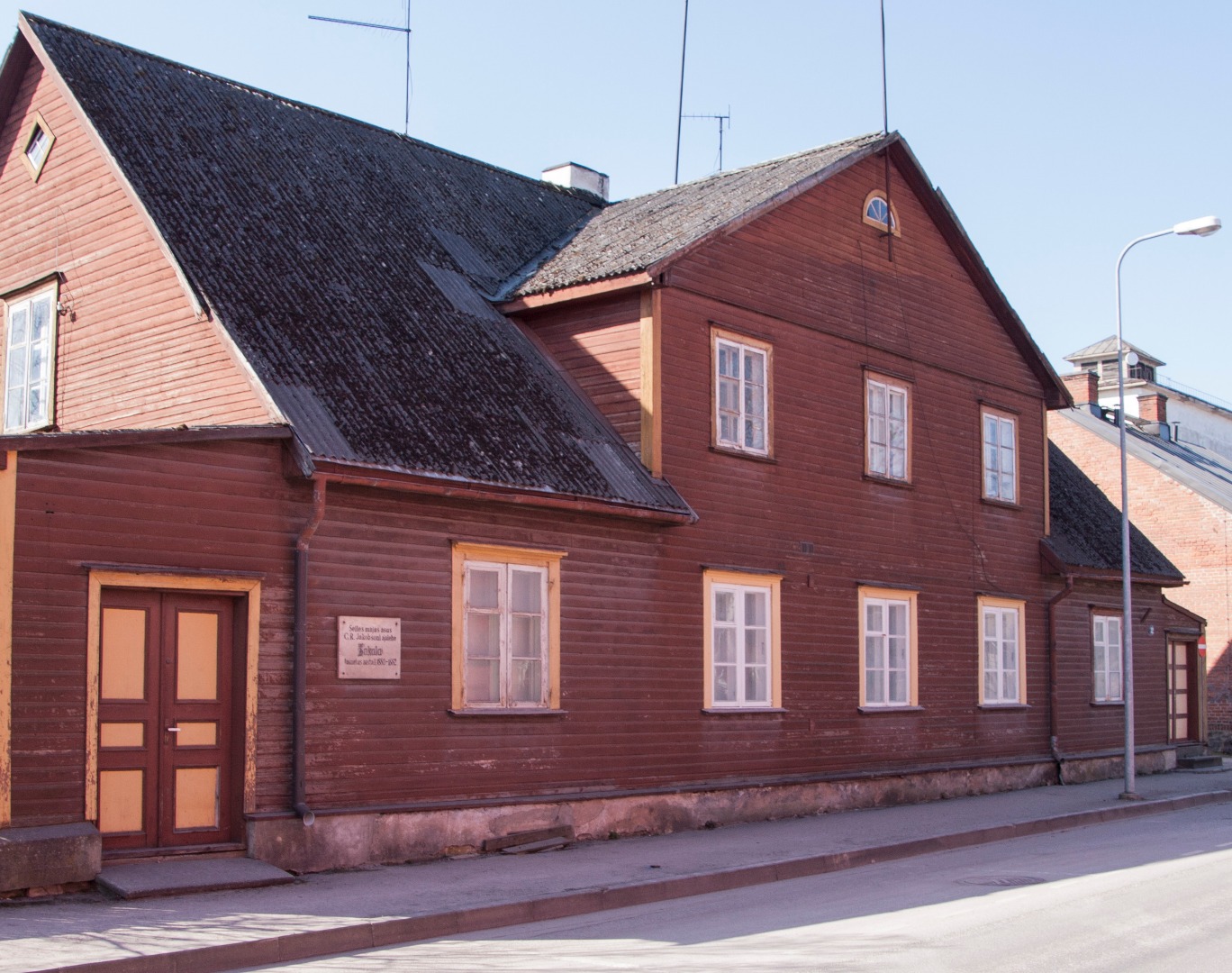 House in Viljandi, C. R. Jakobson Sakala edited in 1880-1882. Origin. Vm 3753. rephoto