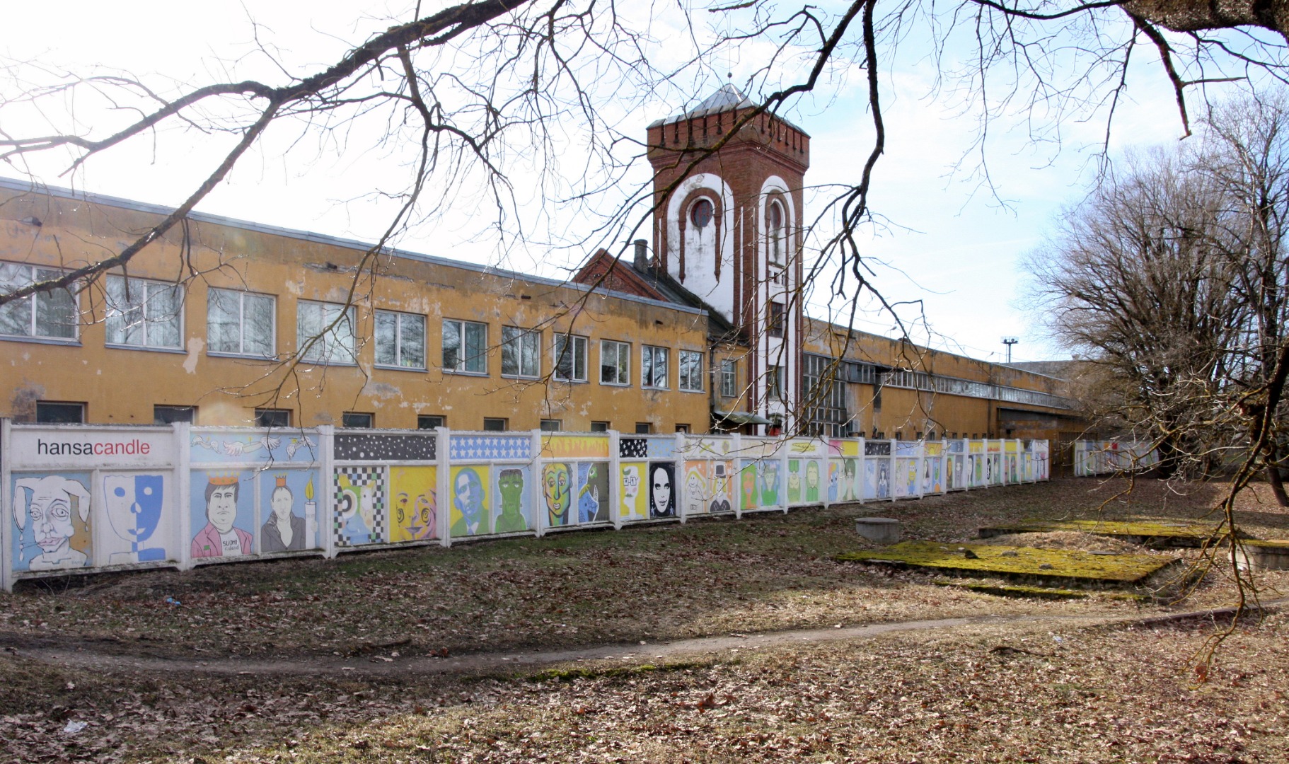 fotonegatiiv, Viljandi tikuvabrik ja tema veetorn (ehitus 1926), 1933, foto J. Riet rephoto
