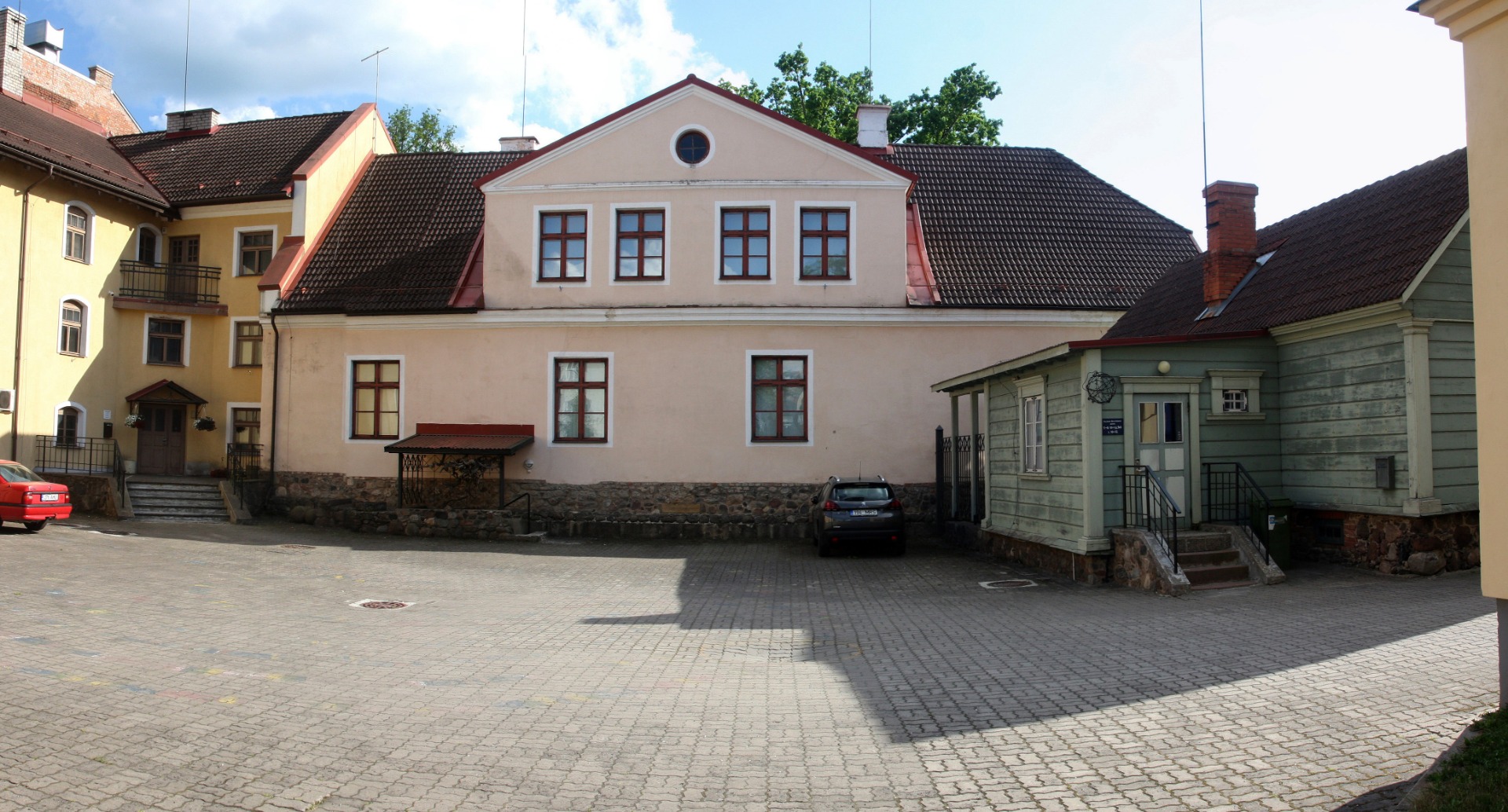 foto, Viljandi muuseum, hooned ehituse ajal, oktoober 1993, foto L. Kadalipp rephoto