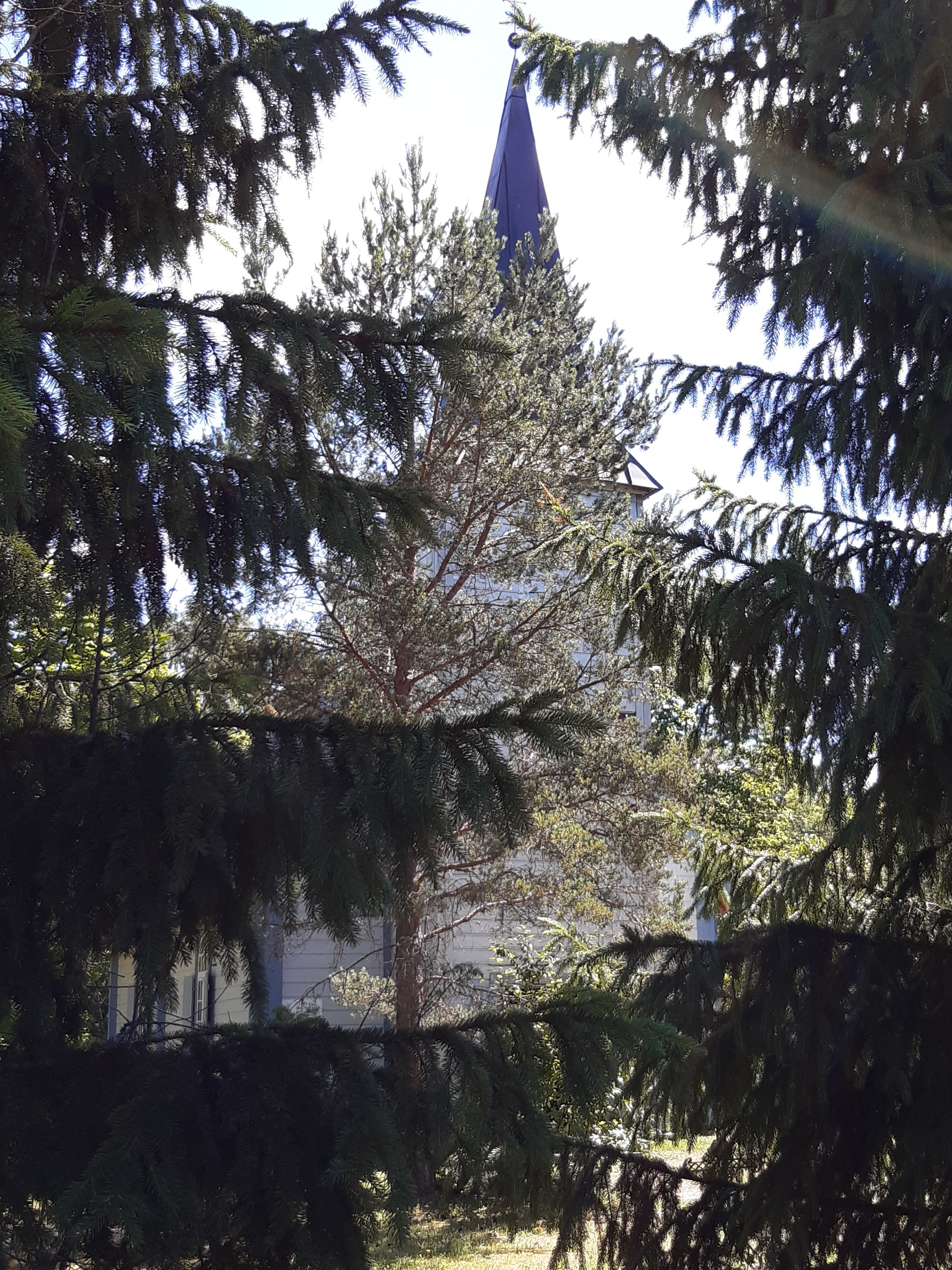 Foto. Nõva puukirik. rephoto