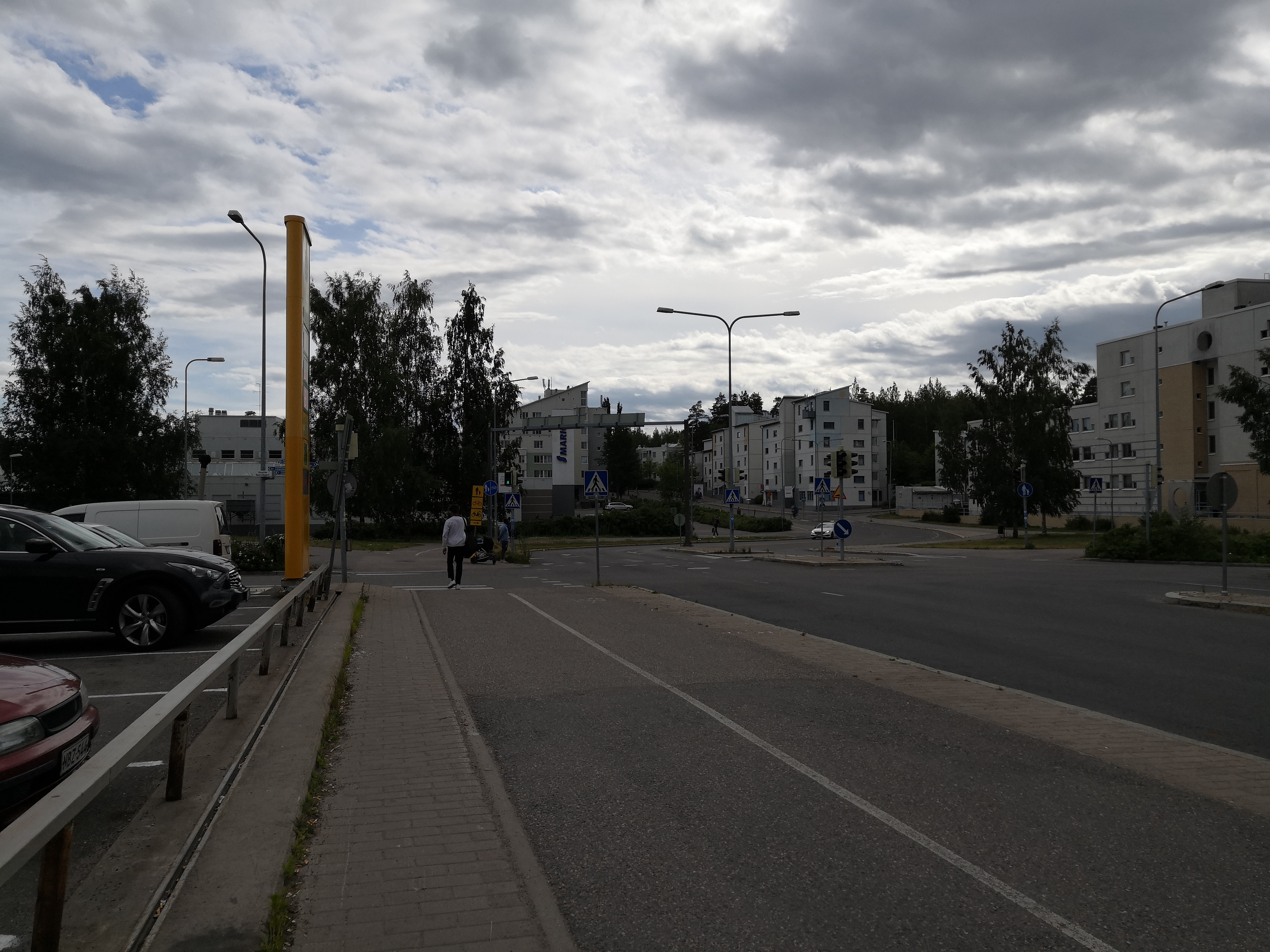 Vuosaaren Rastila talvella auringonlaskun aikaan rephoto