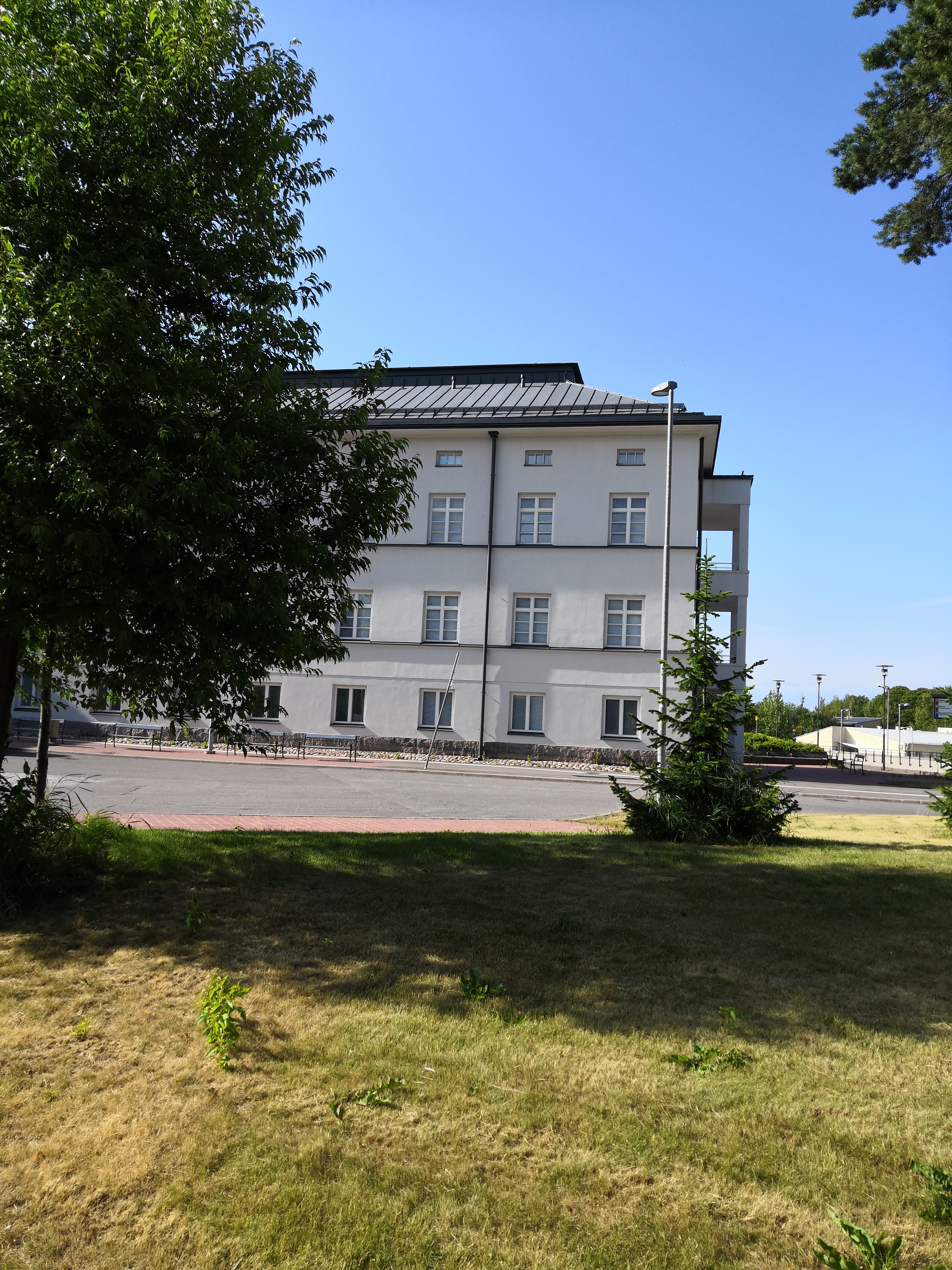 Malmin sairaalan rakennuksia, Talvelantie 6. rephoto