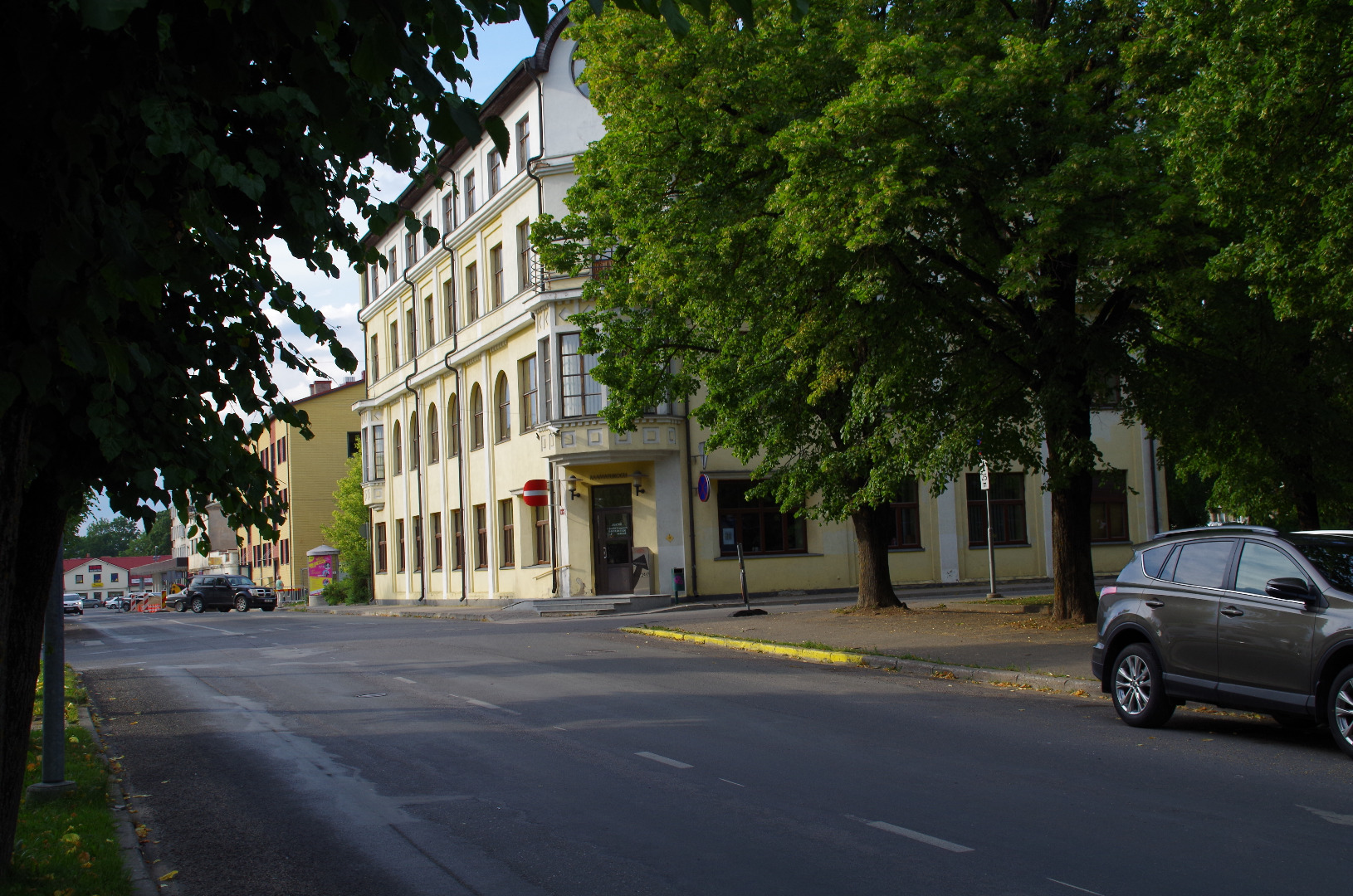 View on the wide street in Rakvere. rephoto
