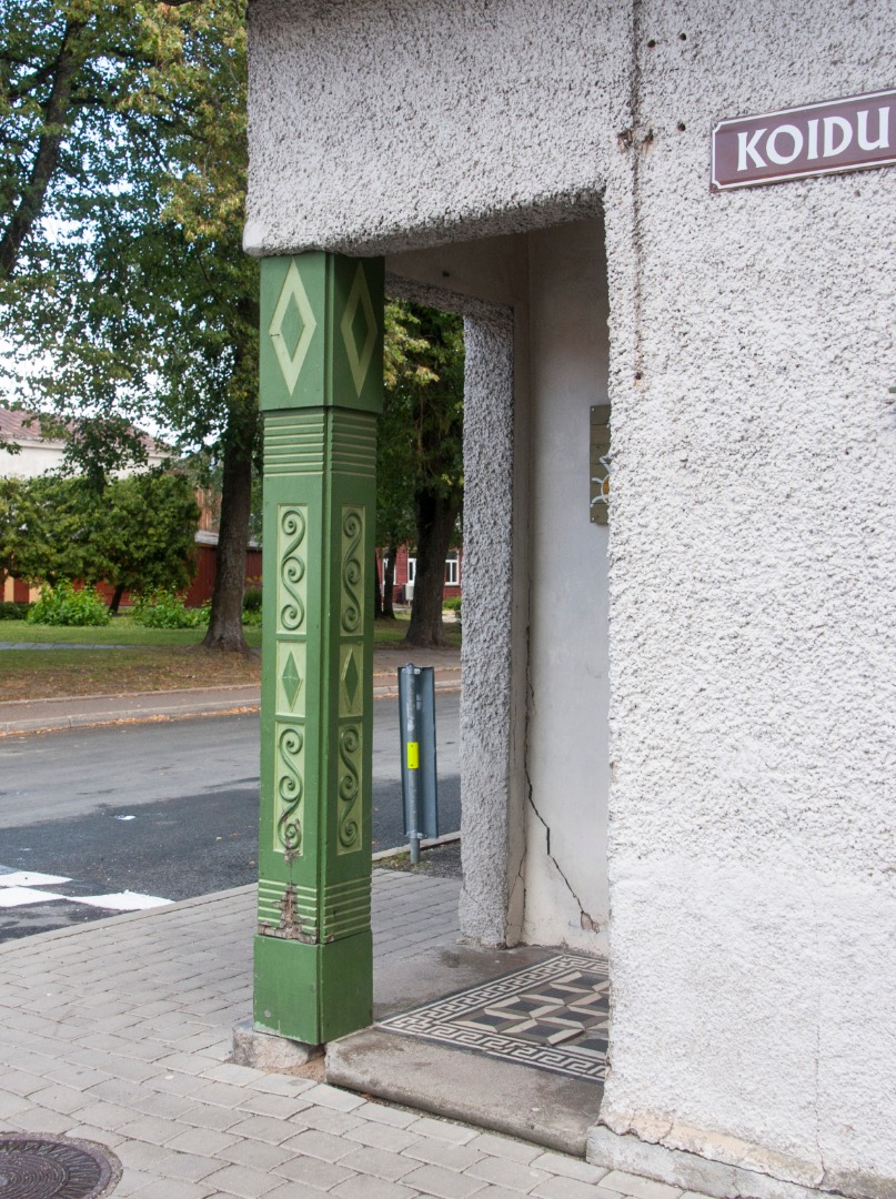 Photo by J. Rieti House in Viljandi Koidu 10/Posti 24. Architects Karl Burman, Artur Perna. Leo Gens Quantity rephoto
