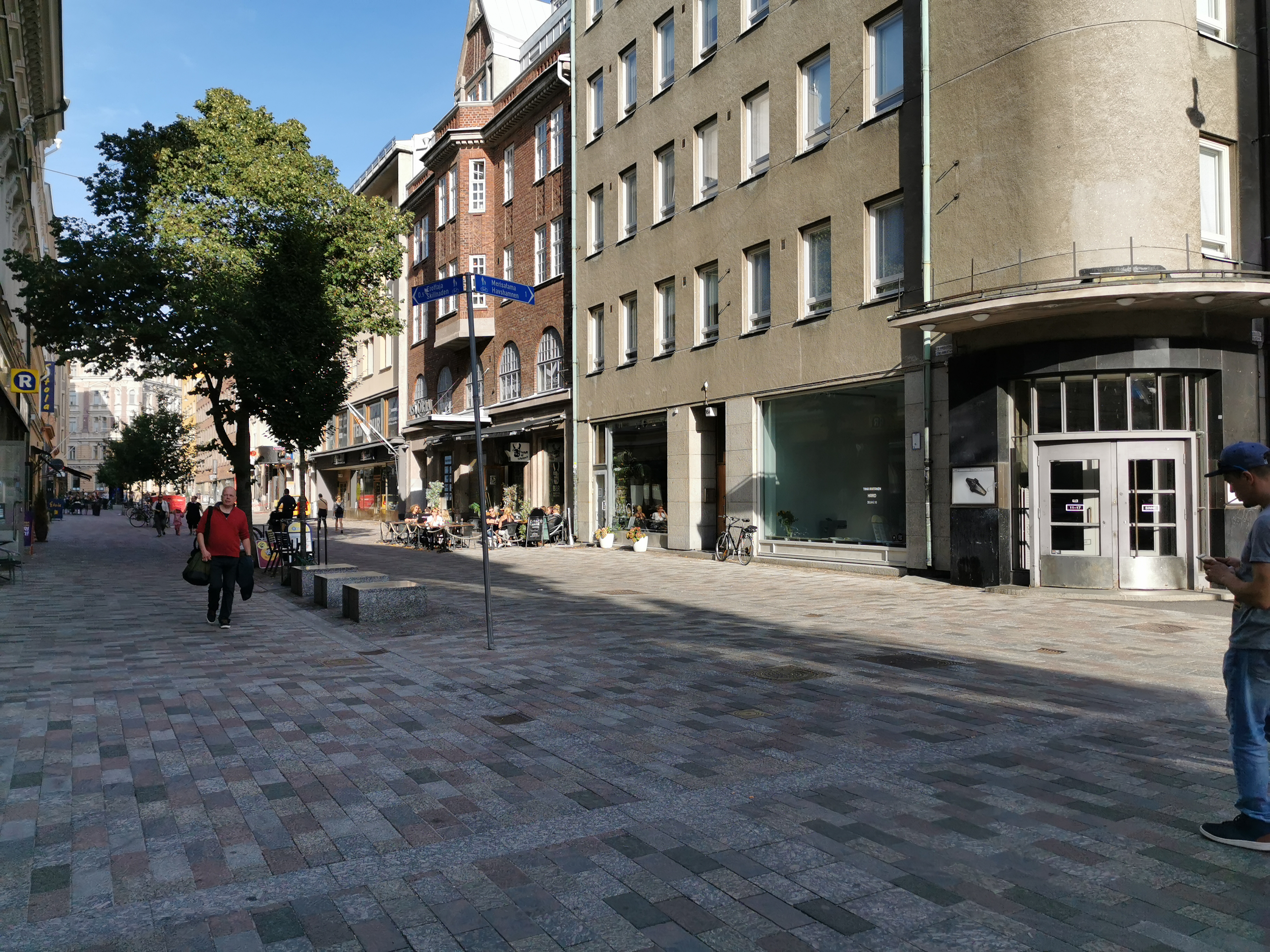 Iso Roobertinkatu 14, 12, 10, 8, 6, 4, 2. rephoto