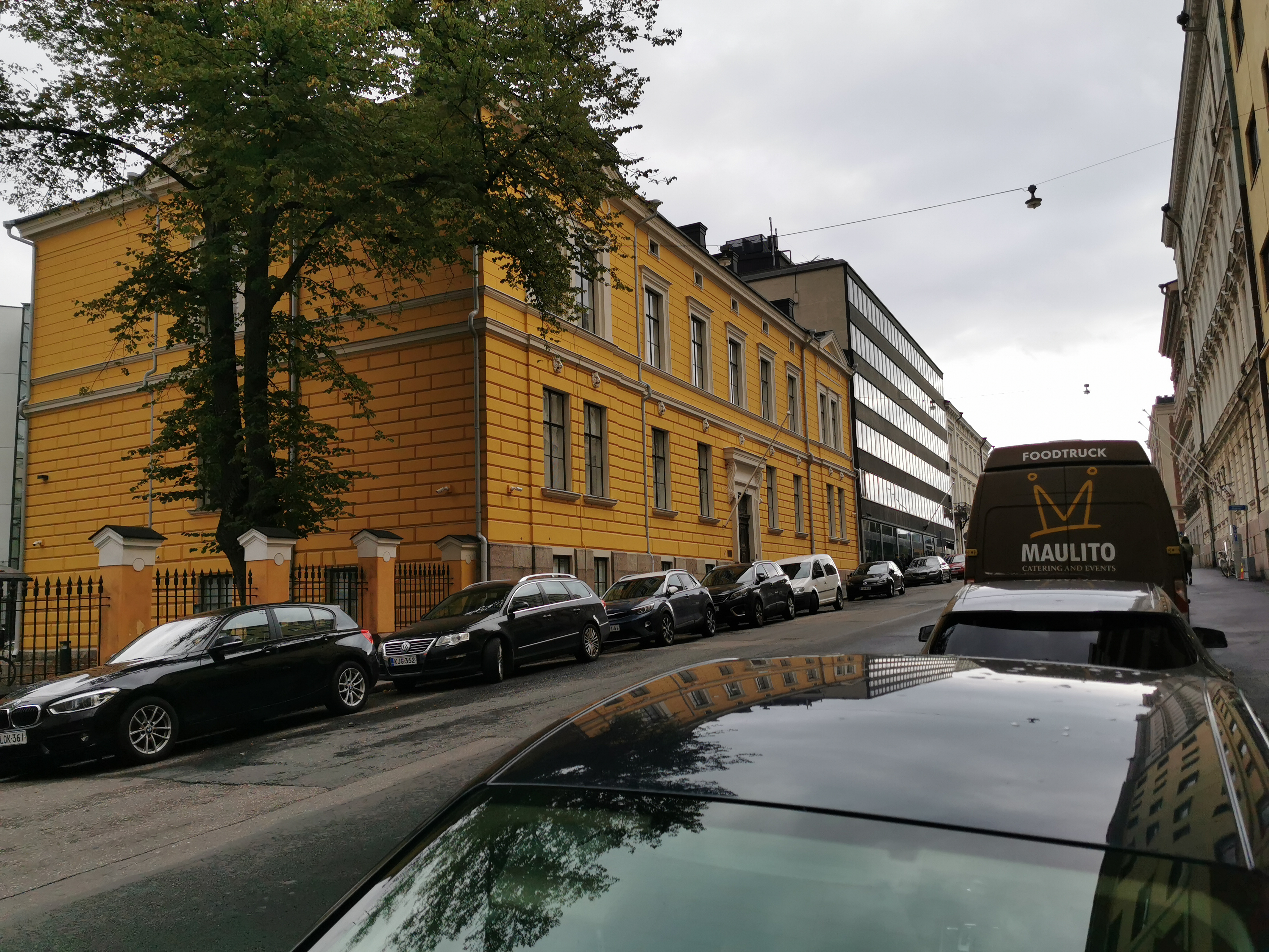 Mariankatu 11, 9, 7, 5. Teollisuuskoulun rakennus. rephoto