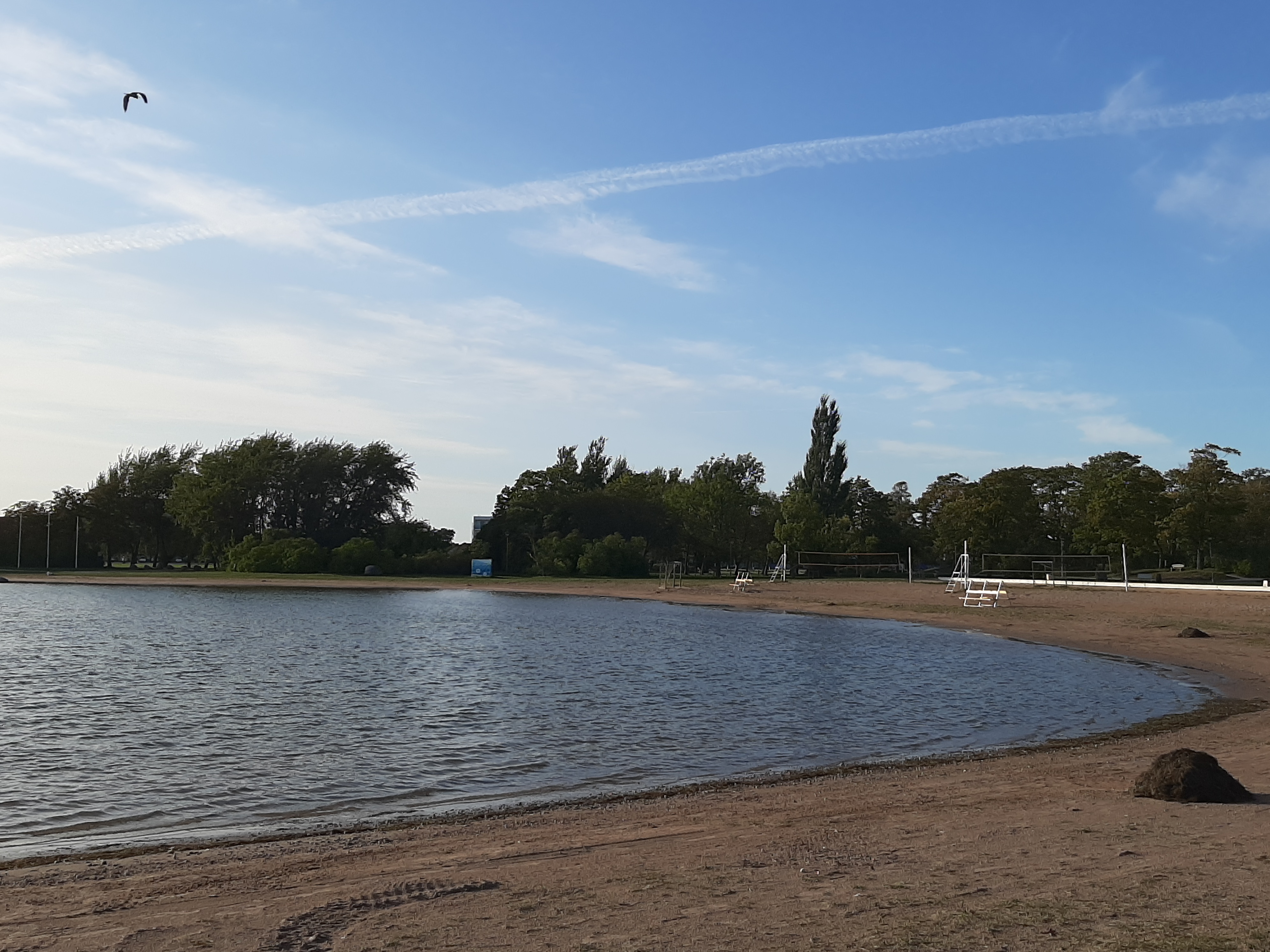 Estonian summer place Kuressaare : sea cafe rephoto