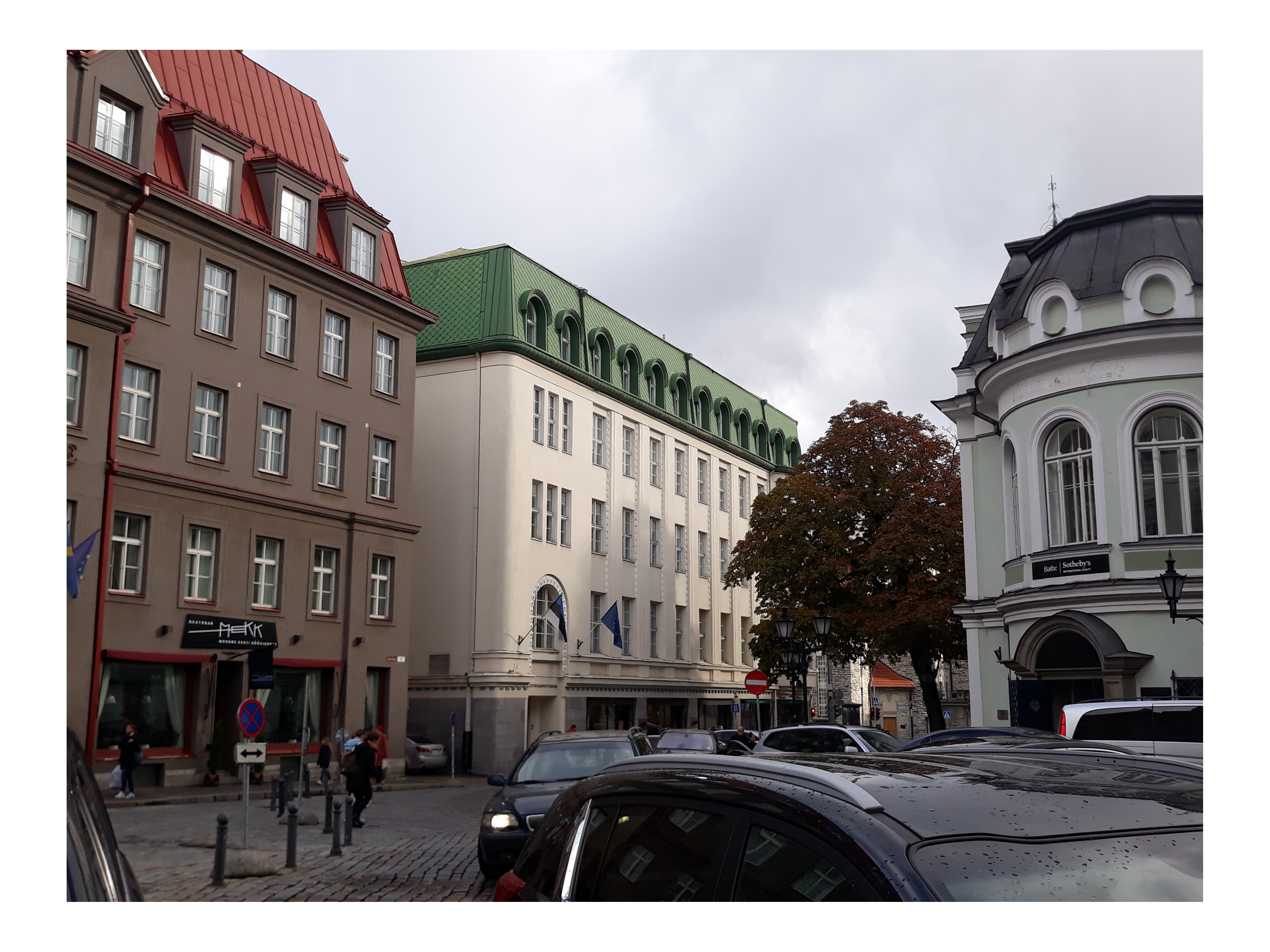 Suur-Karja tänav Tallinna vanalinnas rephoto