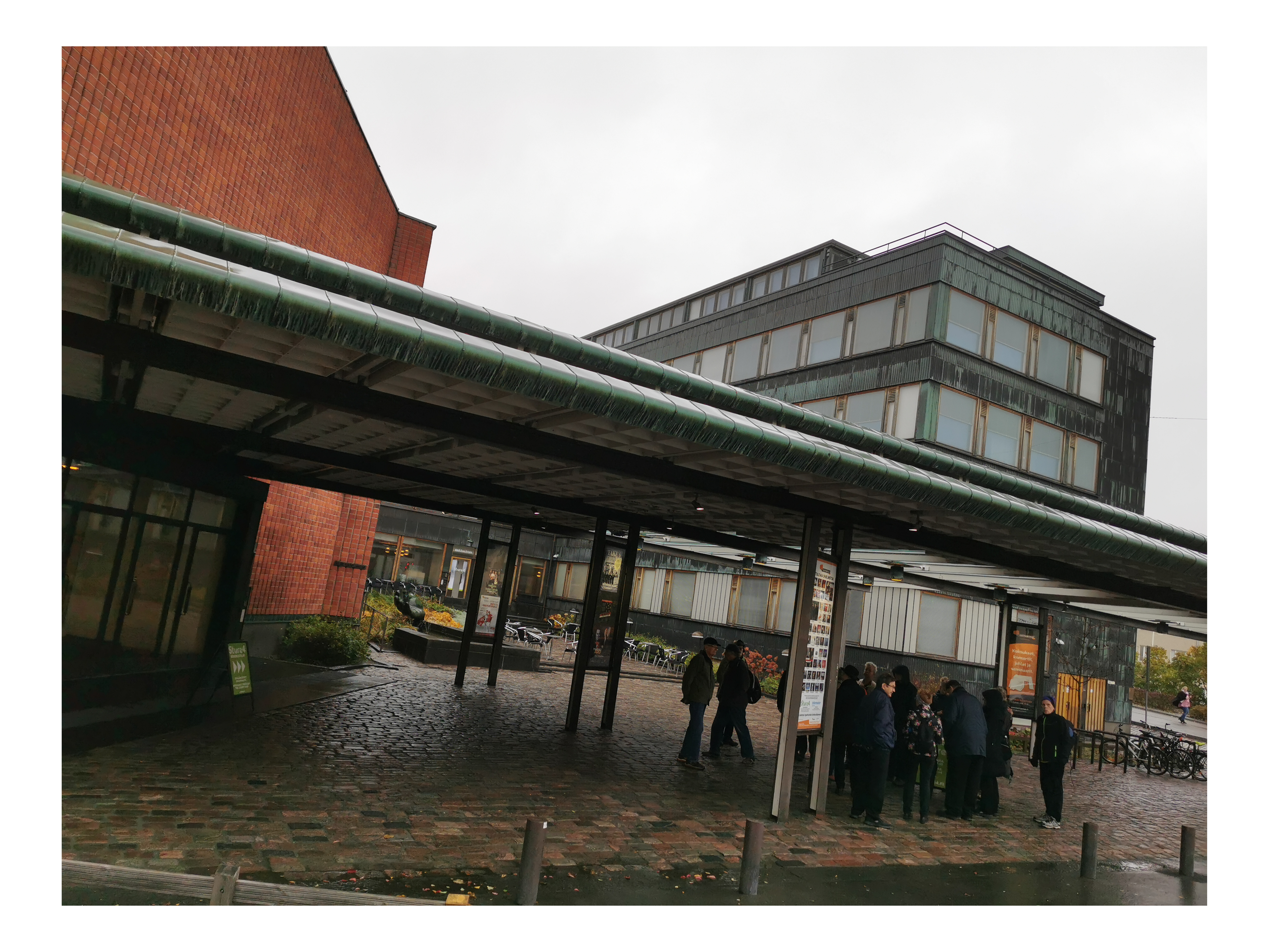 Cultural House; outdoor picture rephoto