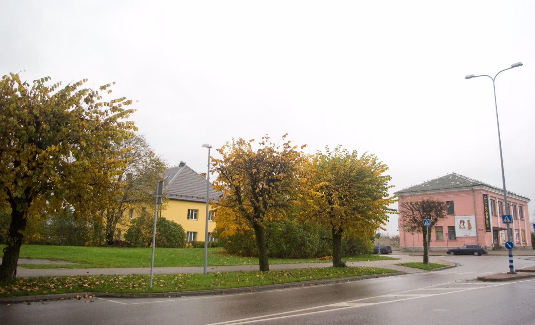 Sarmo apteek Keila Keskväljakul rephoto