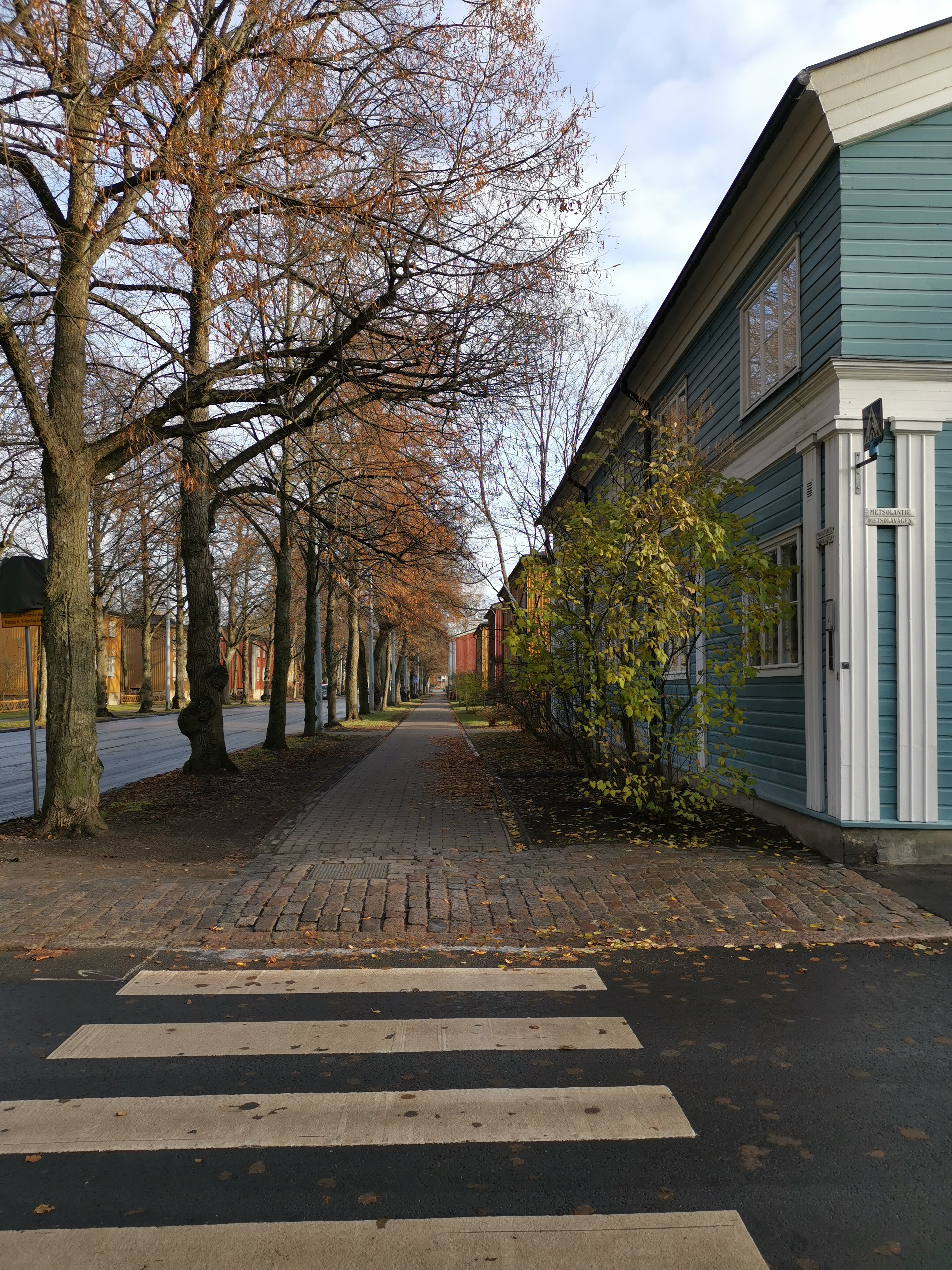Pohjolankatu. Oikealla Elannon myymälä Pohjolankatu 27. - Metsolantie. rephoto