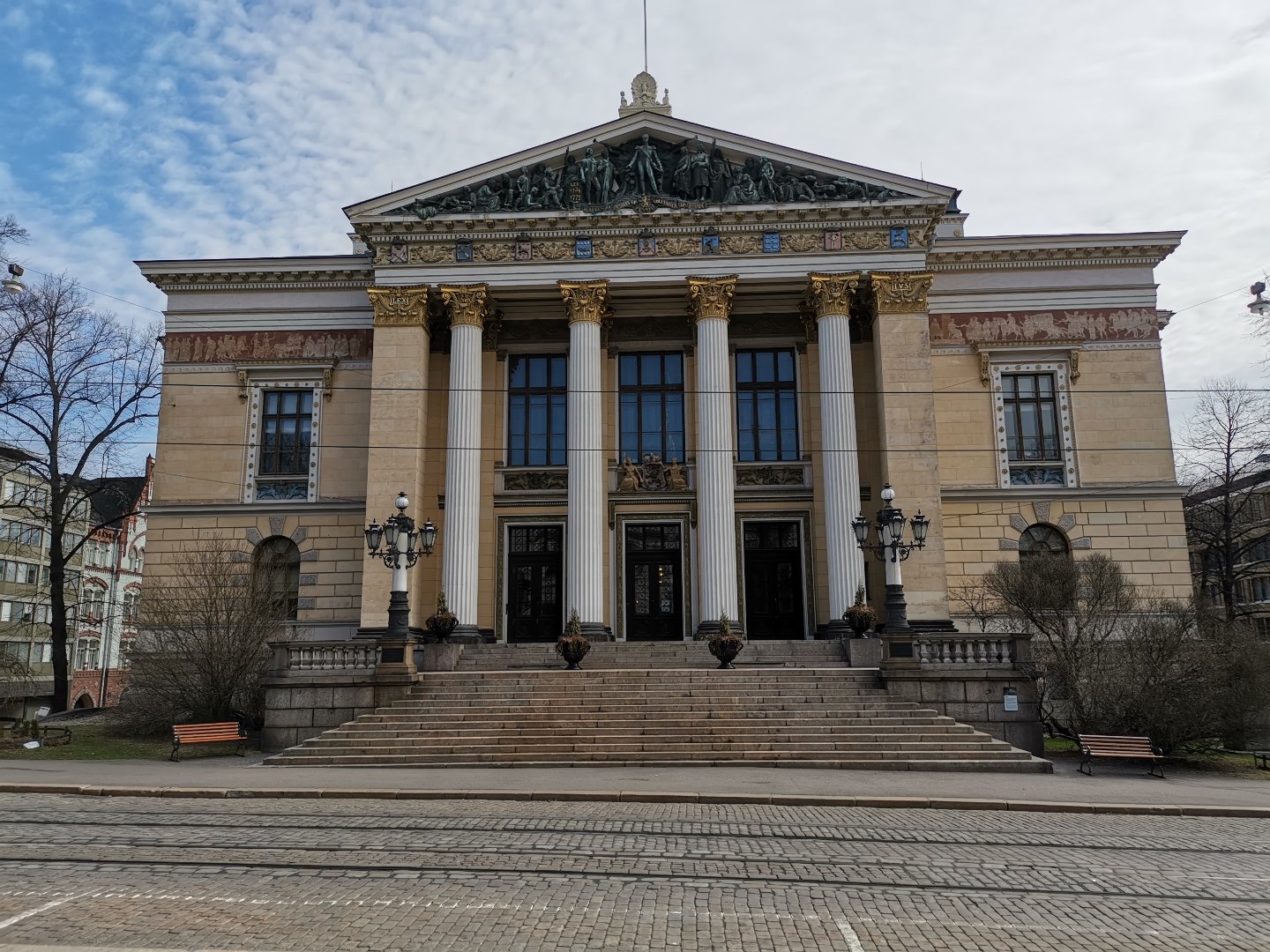 Säätytalo, Nikolainkatu (= Snellmaninkatu) 9 - 11. rephoto