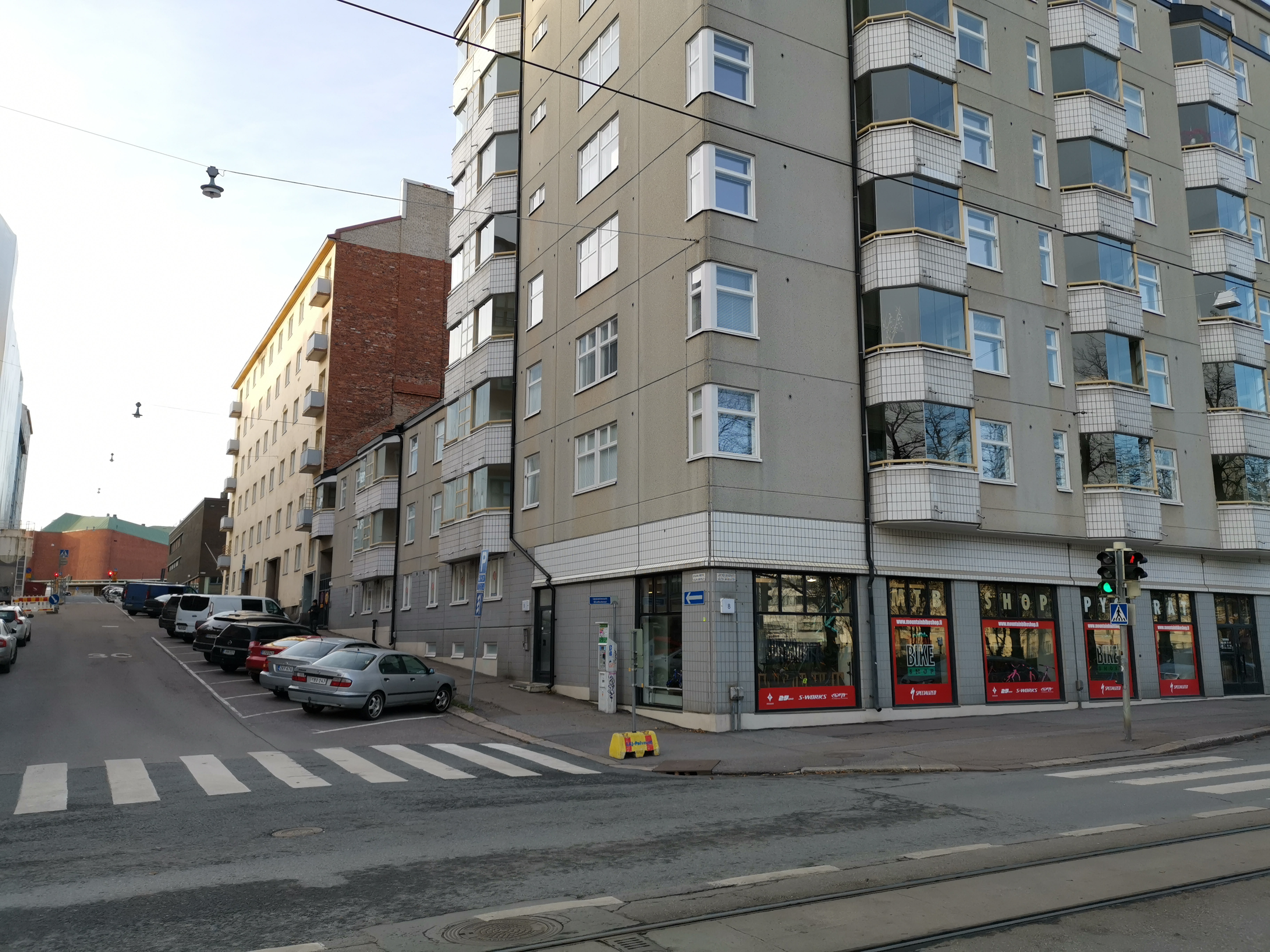 Elannon leipämyymälä n:o 56. Läntinen Brahenkatu 8. rephoto