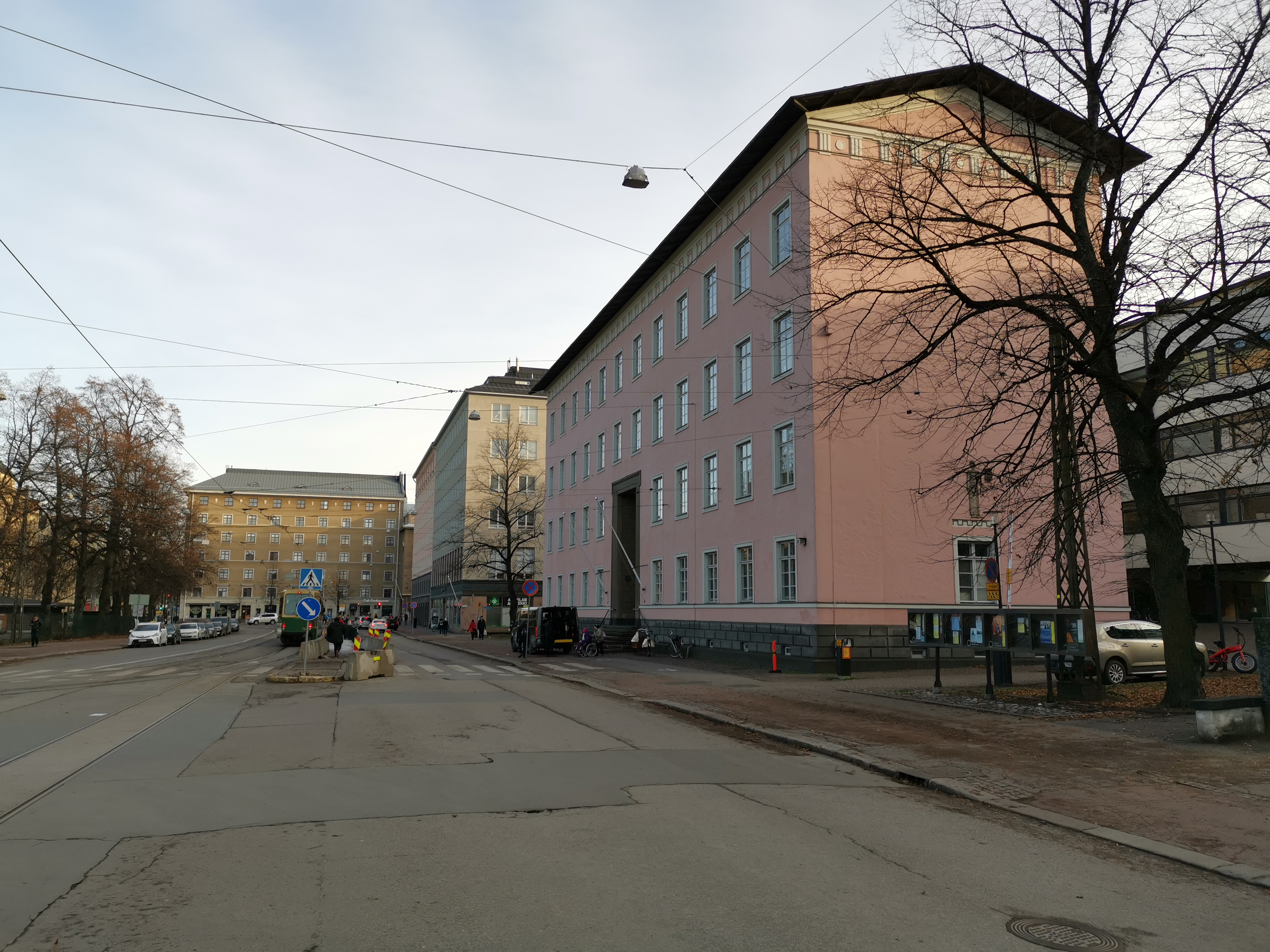 Helsinginkatu 26. Suomenkielinen työväenopisto. rephoto