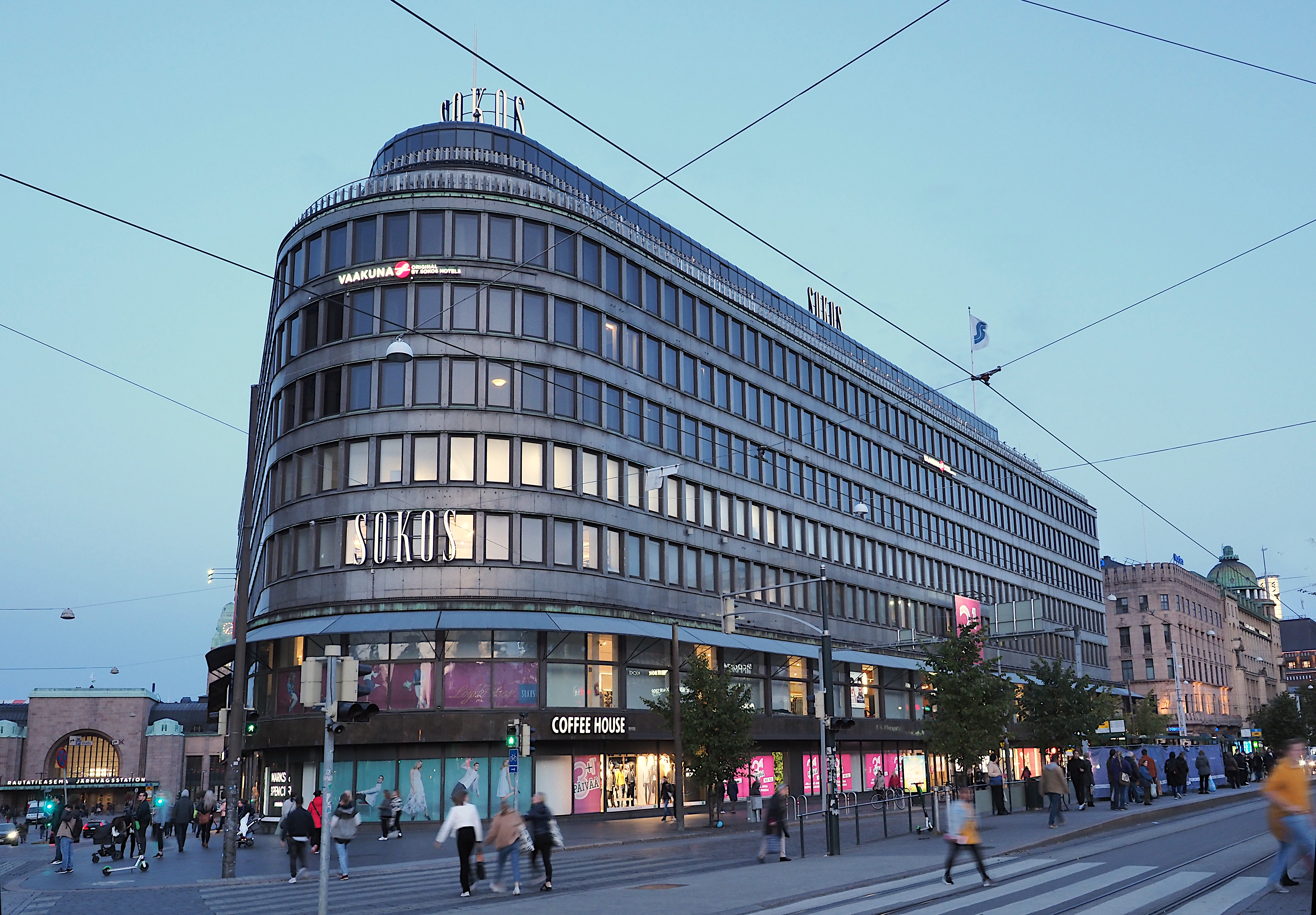 Heikinkatu 13 (= Mannerheimintie 9). rephoto