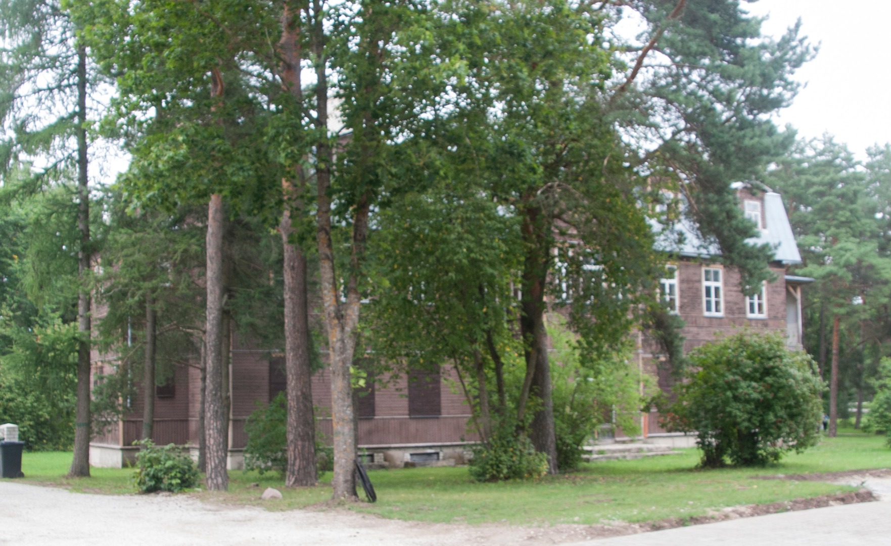 Internship building at Elva High School rephoto