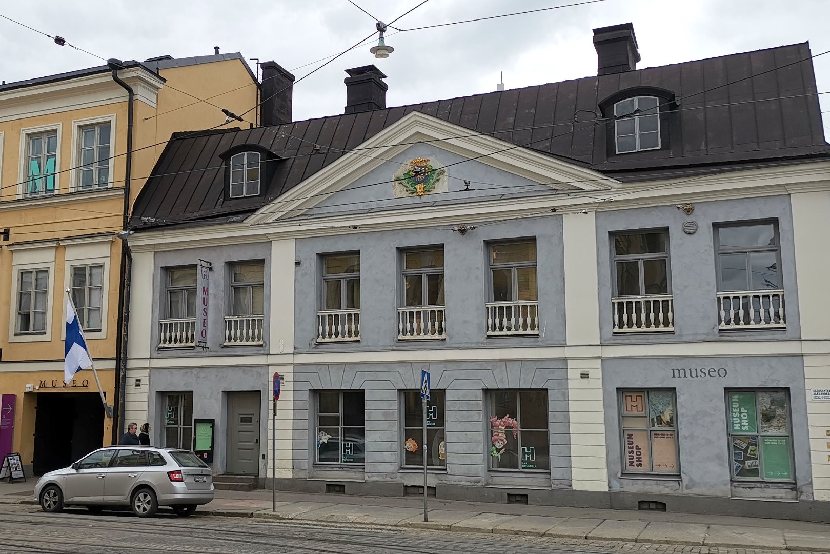 Aleksanterinkatu 18. Sederholmin talo, vieressä Remanderin talo rephoto