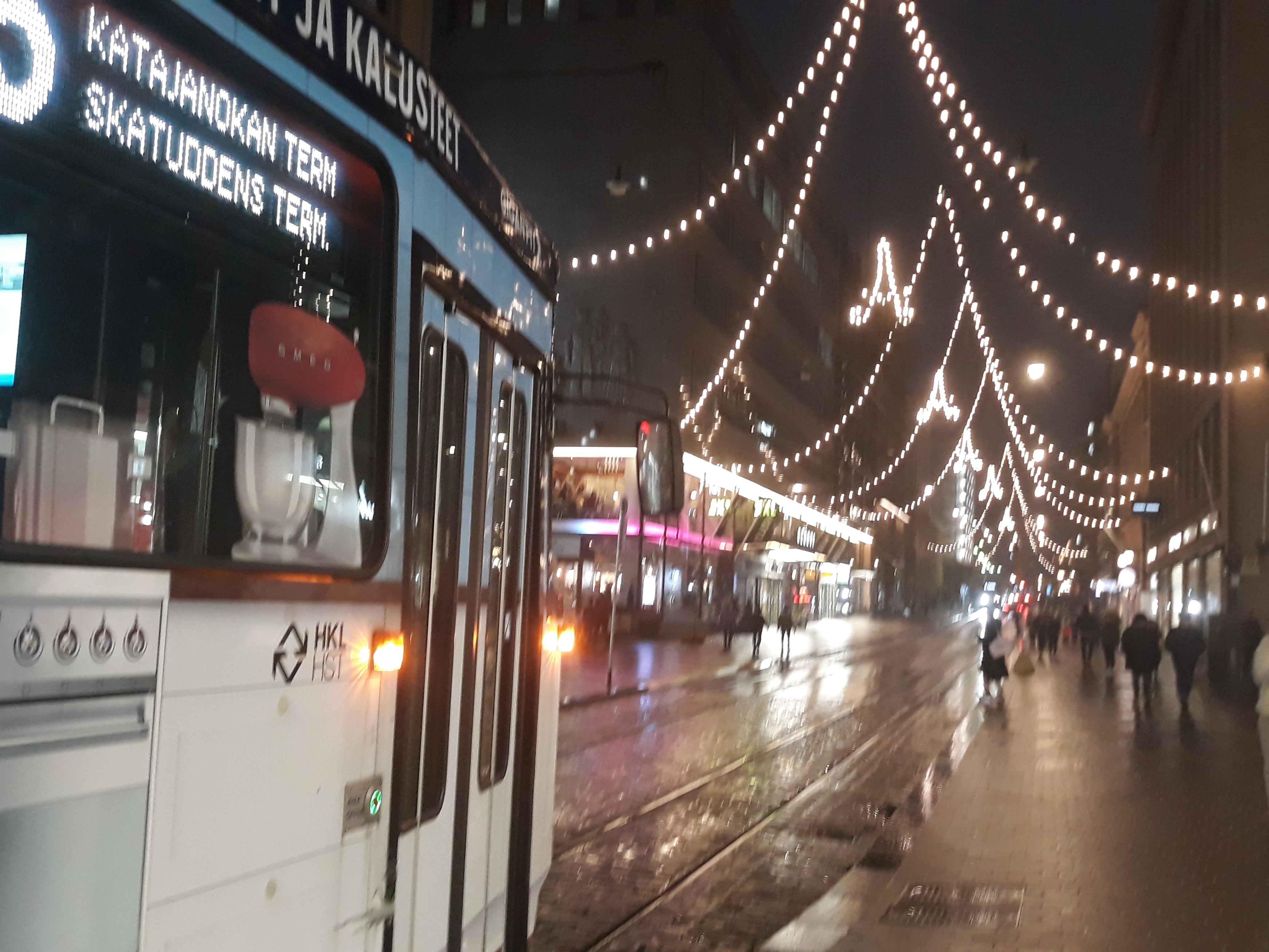 Aleksanterinkatu 40, 42, 44 - Kluuvikatu rephoto