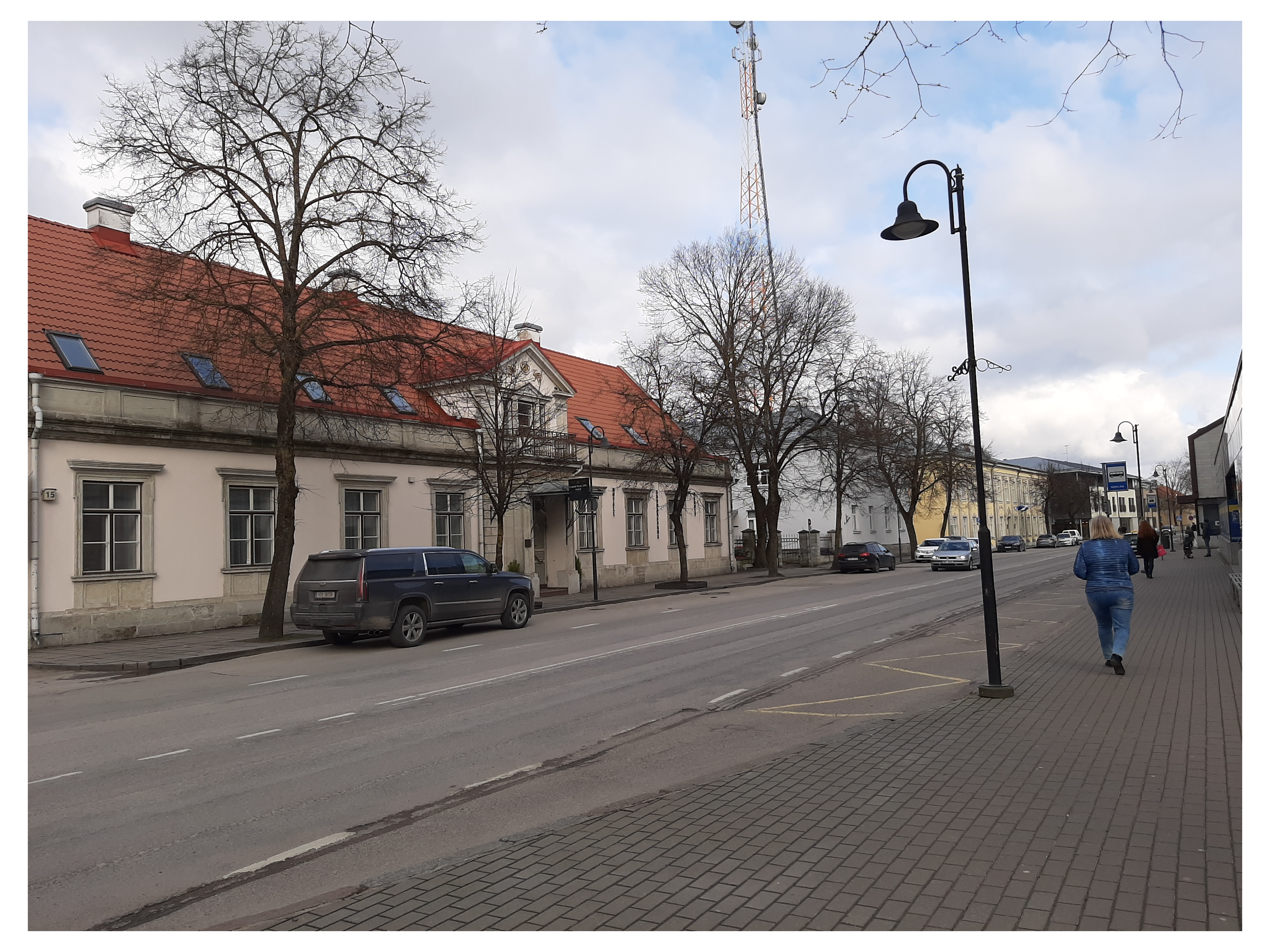 Kuressaare, Tallinna 15 rephoto