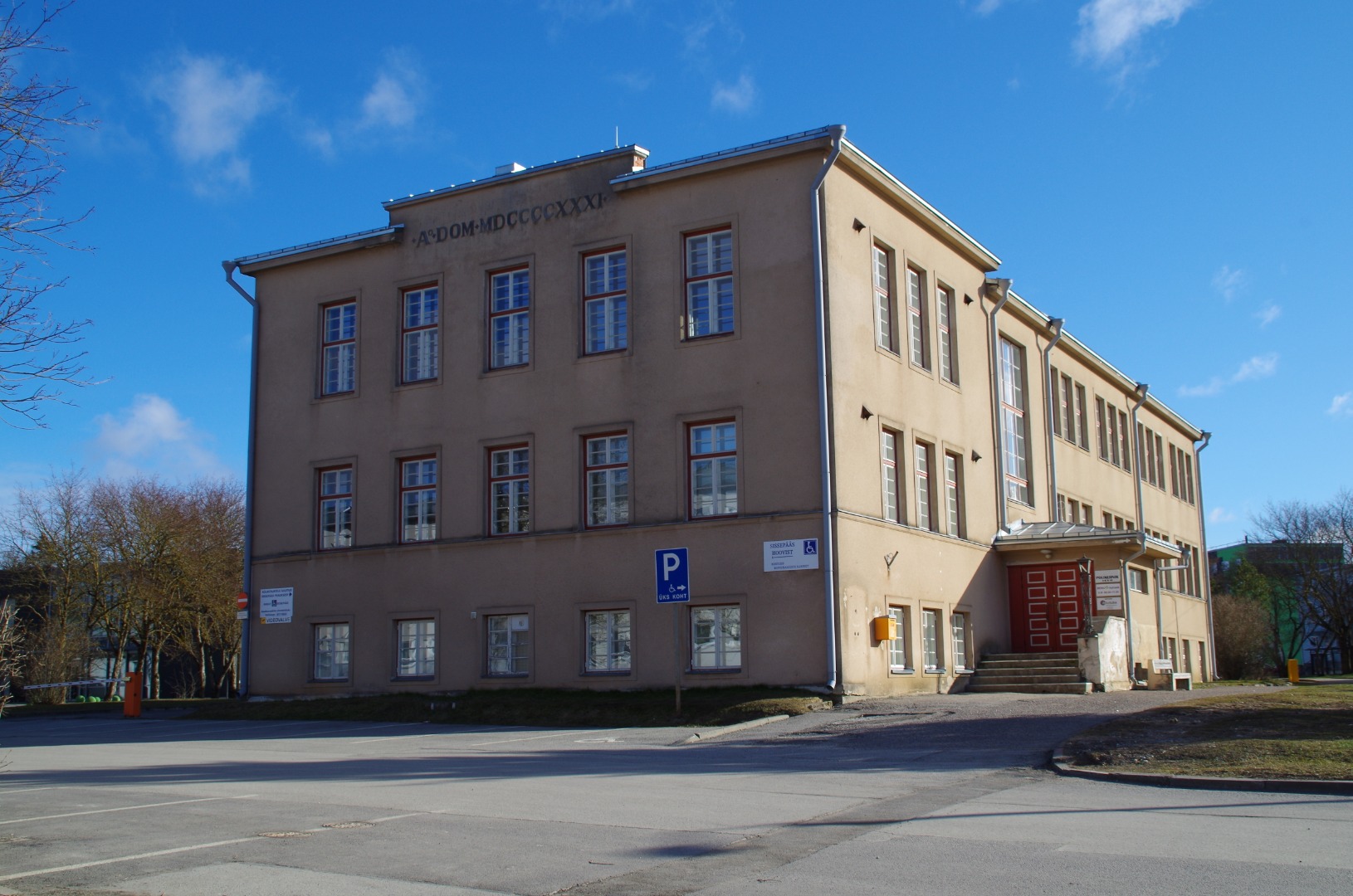 External view of Rakvere German Private Gymnasium. rephoto