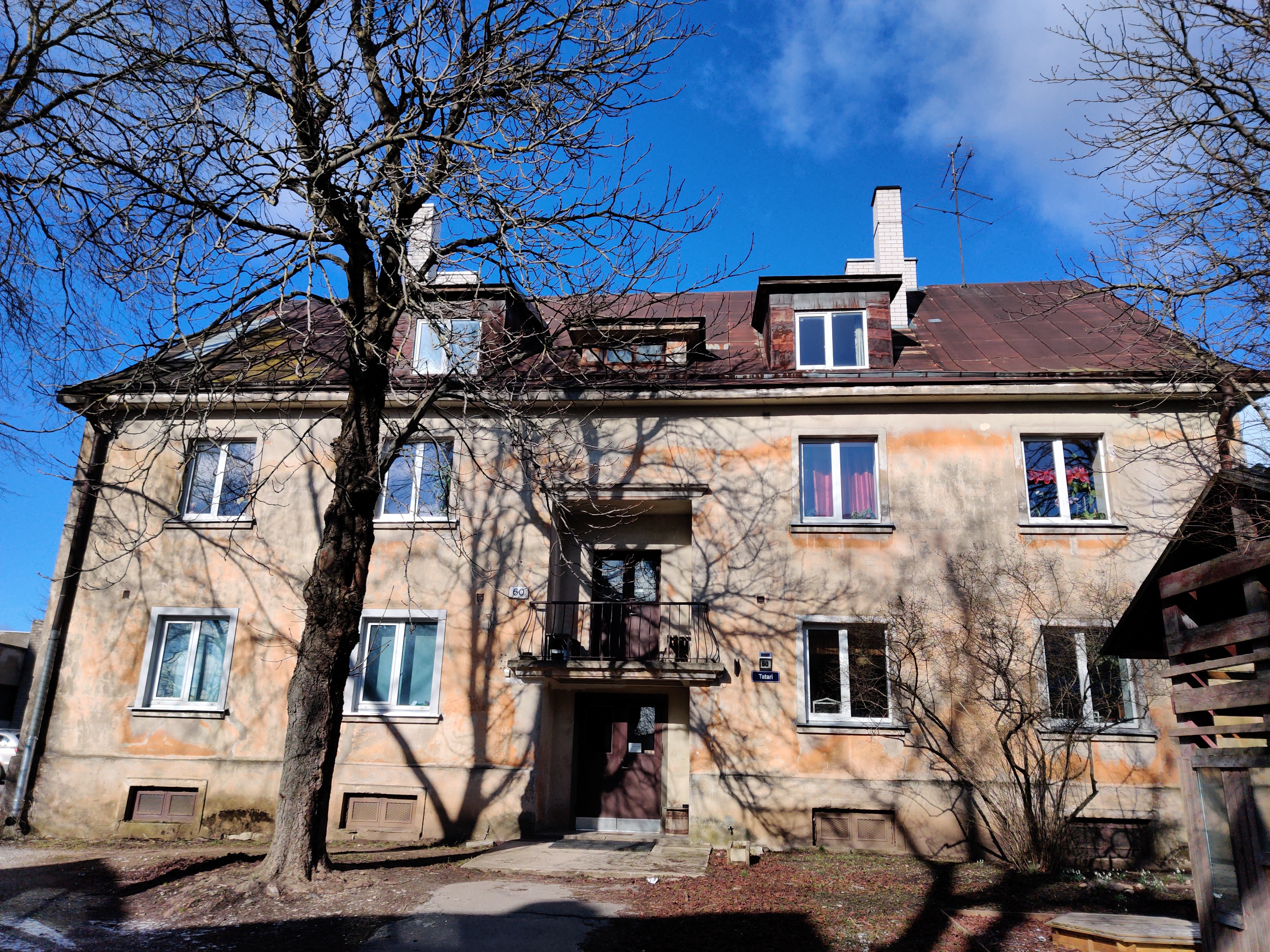 Elamu Tallinnas, tüüpprojekt, vaade Tatari tänavalt. Arhitektid Peeter Tarvas, August Volberg, Karl Tarvas rephoto